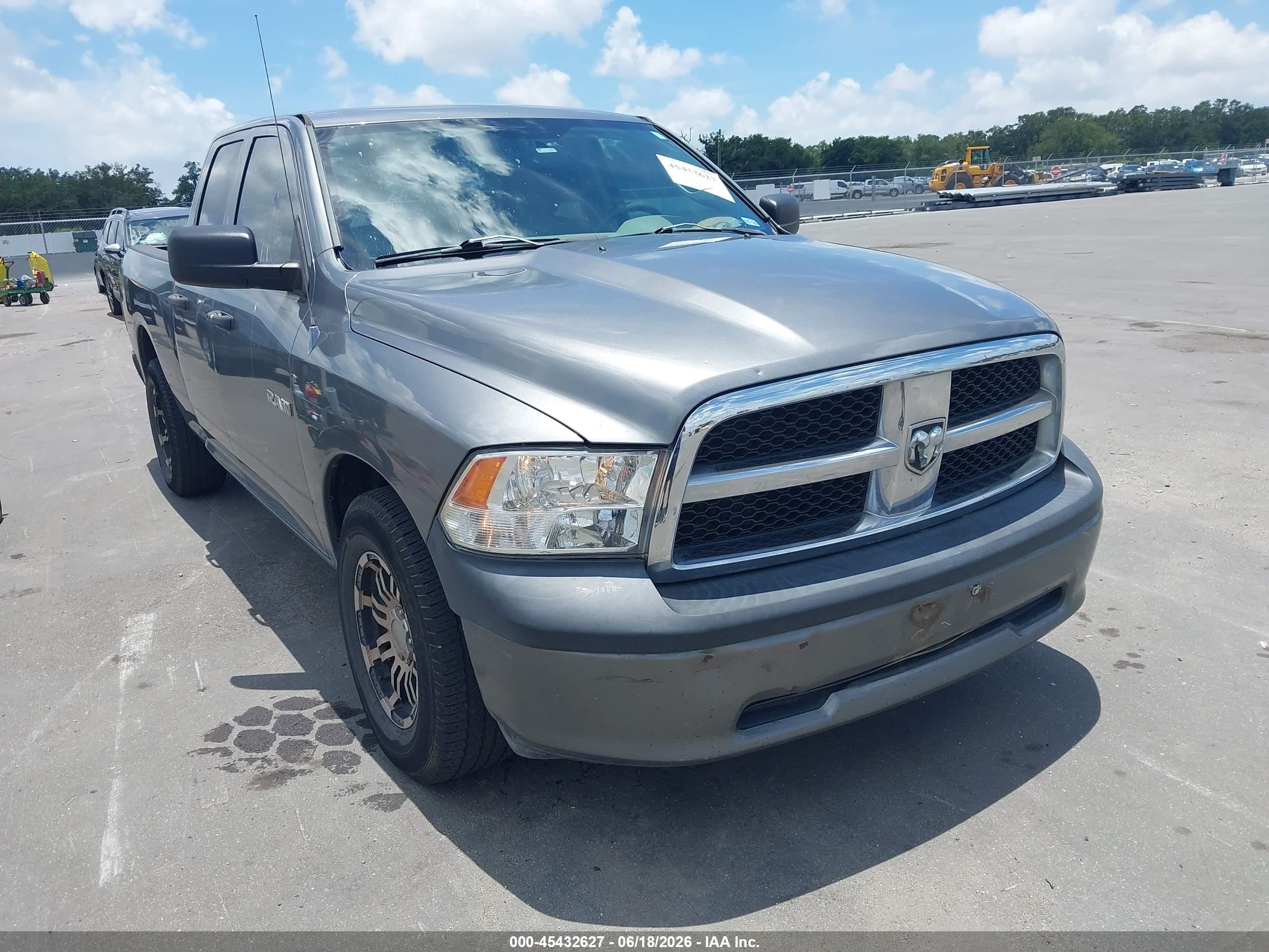 2010 Dodge Ram 1500 St Gray vin: 1D7RB1GP4AS213930