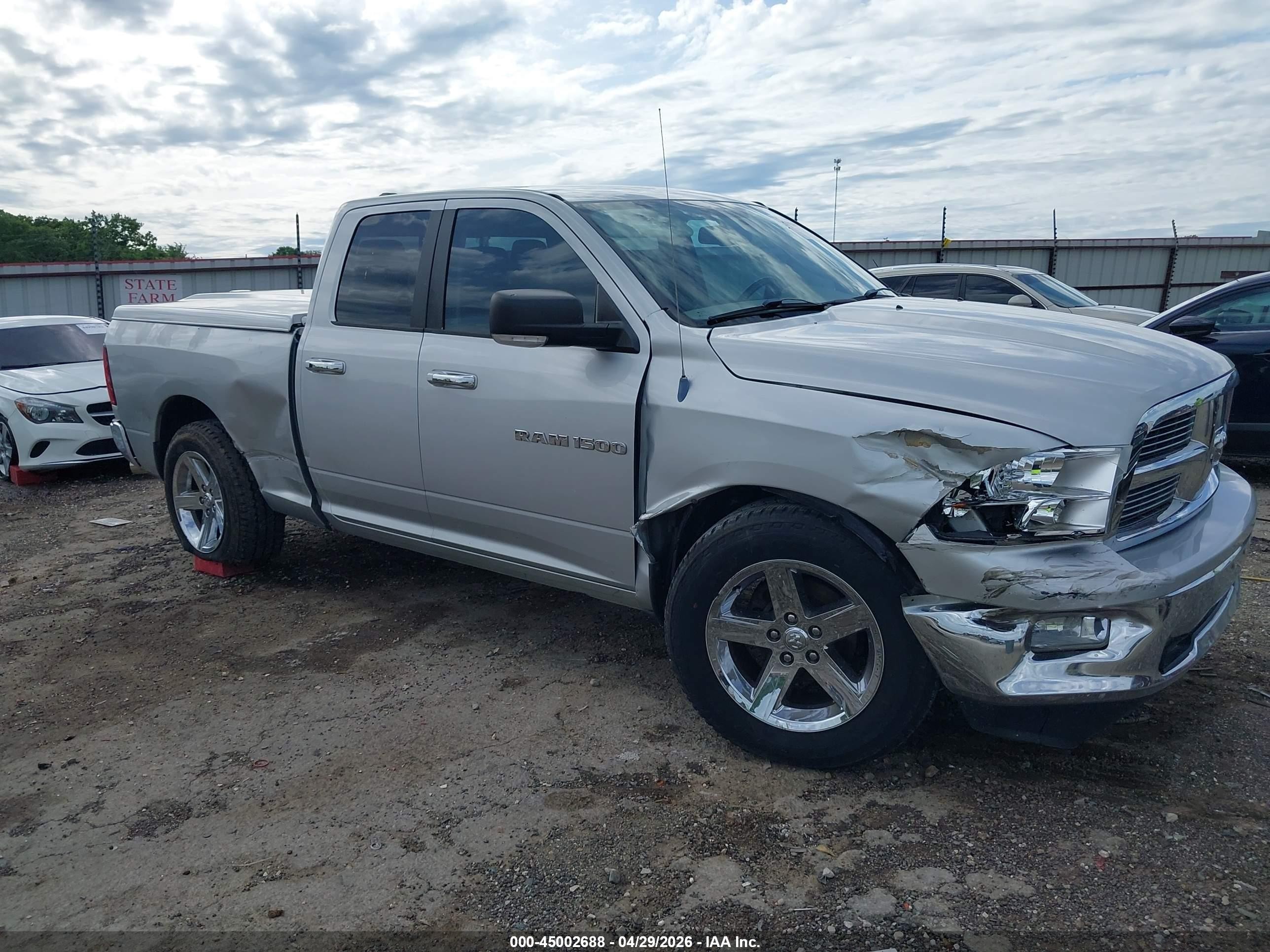 2011 Ram Ram 1500 Slt Silver vin: 1D7RB1GP6BS614879