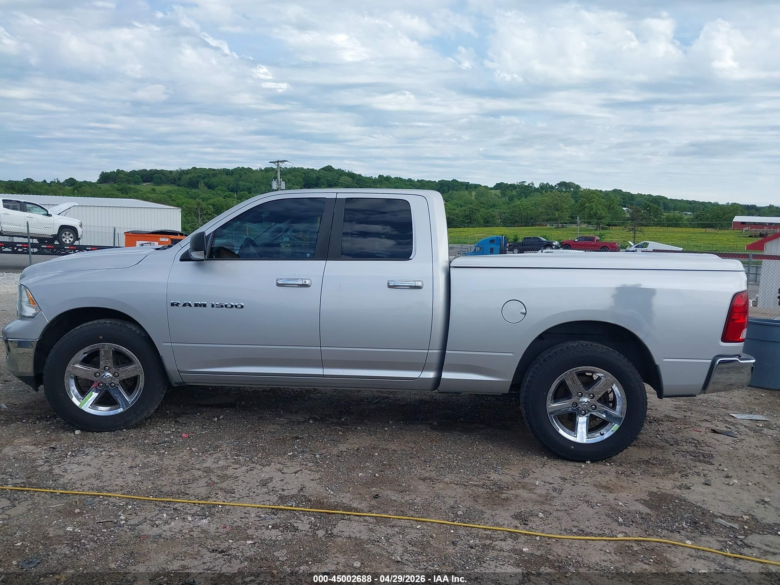 2011 Ram Ram 1500 Slt Silver vin: 1D7RB1GP6BS614879