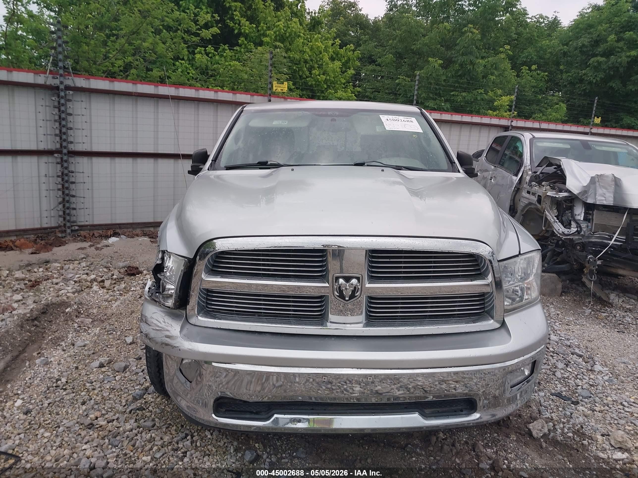 2011 Ram Ram 1500 Slt Silver vin: 1D7RB1GP6BS614879