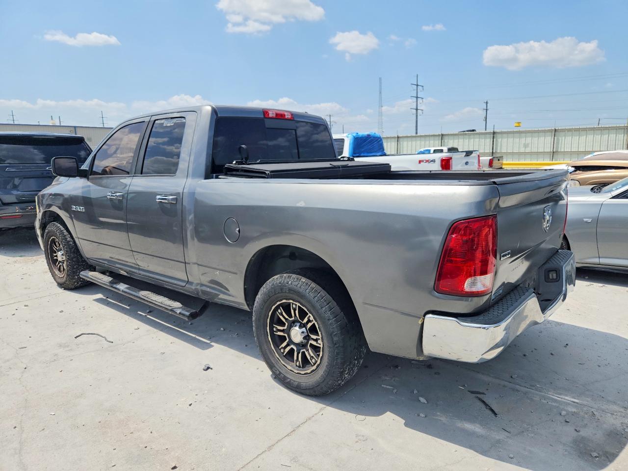 2010 Dodge Ram 1500 Gray vin: 1D7RB1GP7AS247375