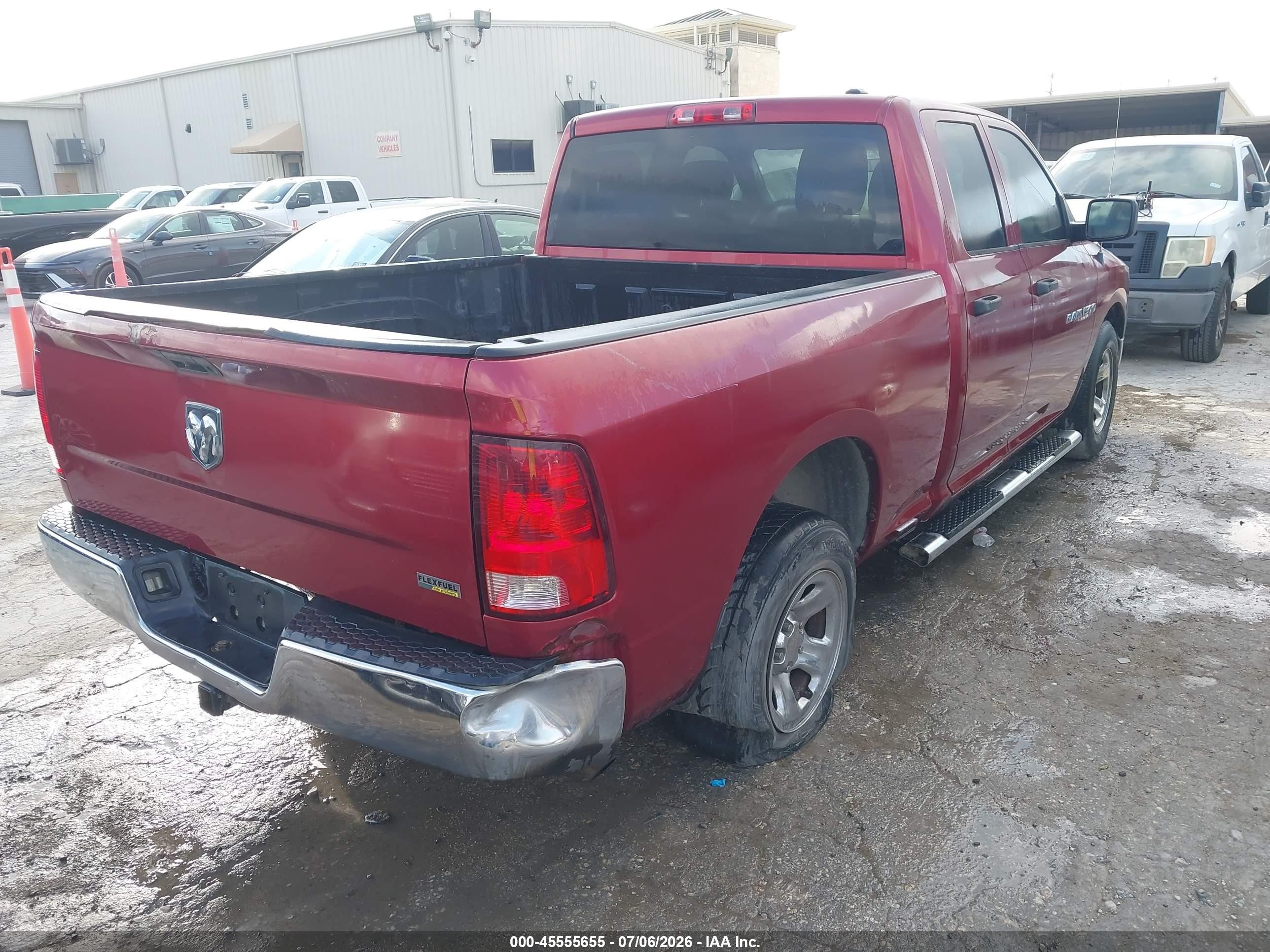 2011 Ram Ram 1500 St Красный vin: 1D7RB1GP7BS615166