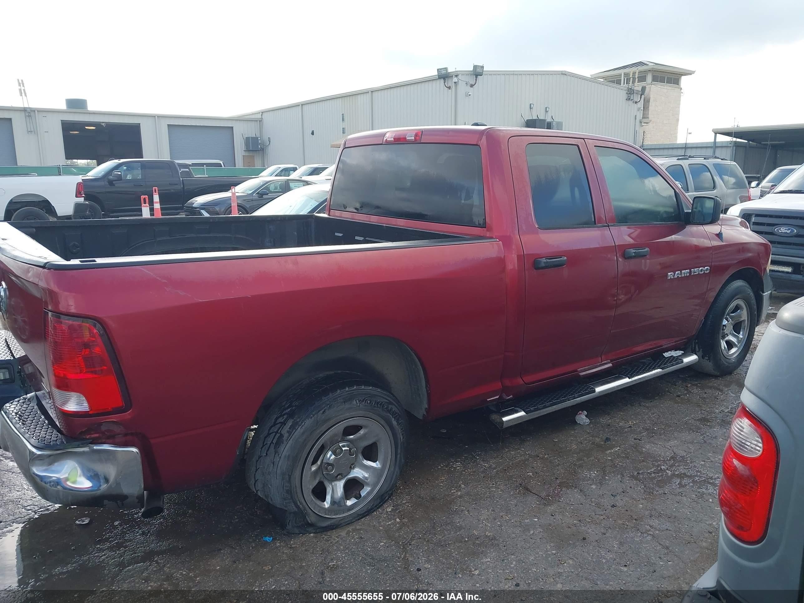2011 Ram Ram 1500 St Красный vin: 1D7RB1GP7BS615166