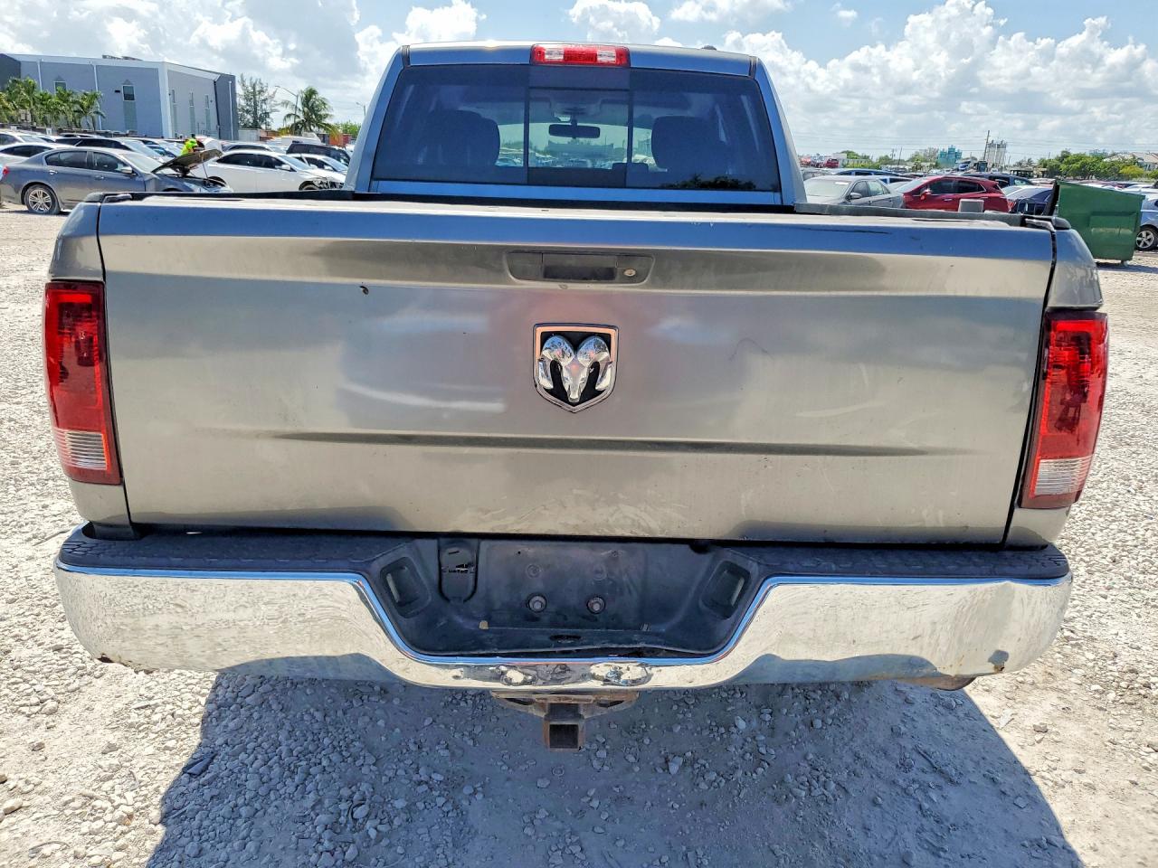 2011 Dodge Ram 1500 Серый vin: 1D7RB1GP8BS674050