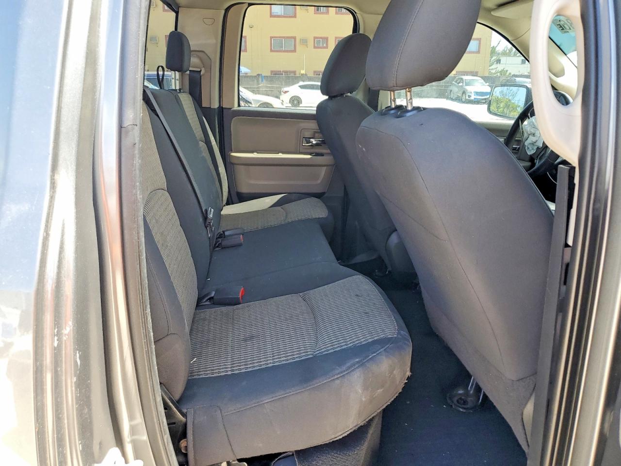 2011 Dodge Ram 1500 Серый vin: 1D7RB1GP8BS674050