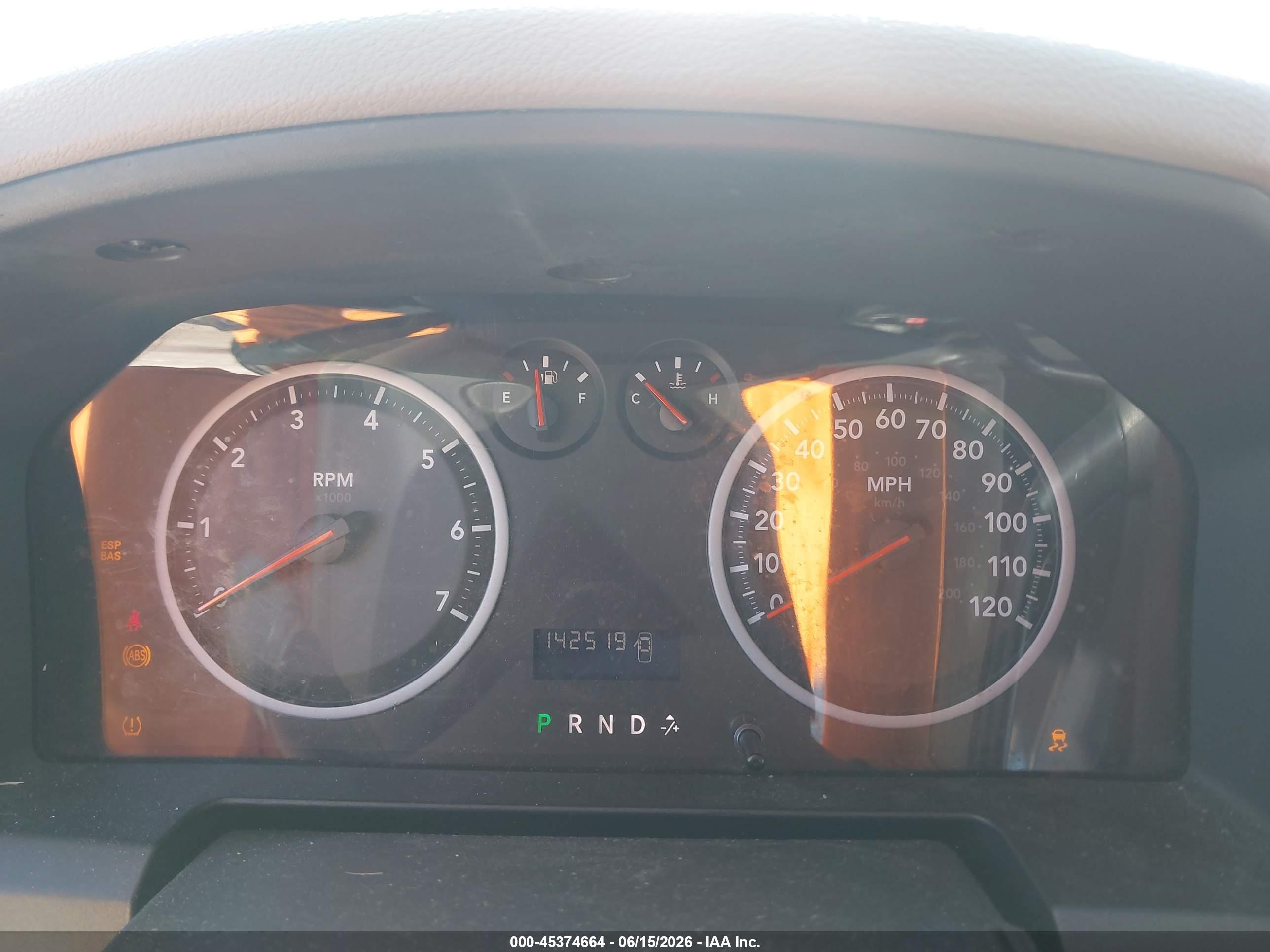 2010 Dodge Ram 1500 St White vin: 1D7RB1GPXAS152356