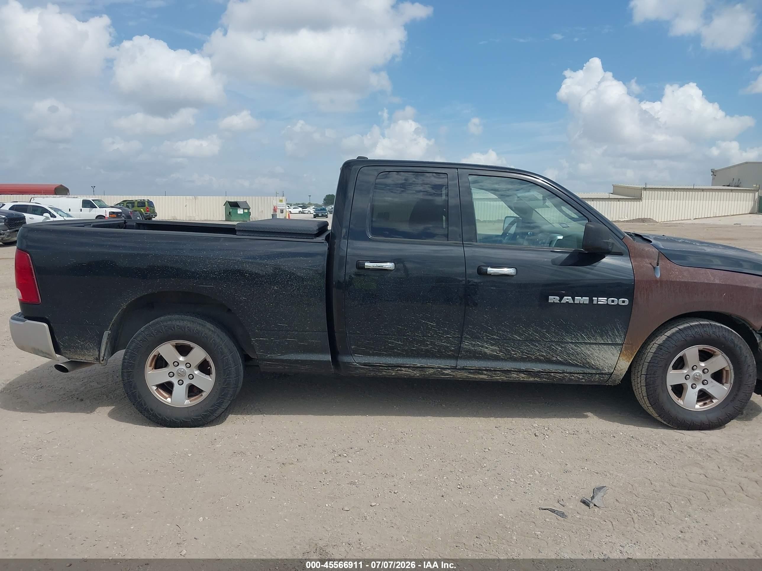 2011 Ram Ram 1500 Slt Черный vin: 1D7RB1GPXBS608874