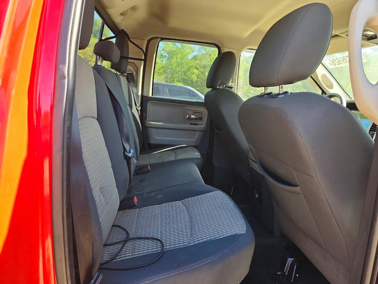 2011 Dodge Ram 1500 Red vin: 1D7RB1GT0BS500583