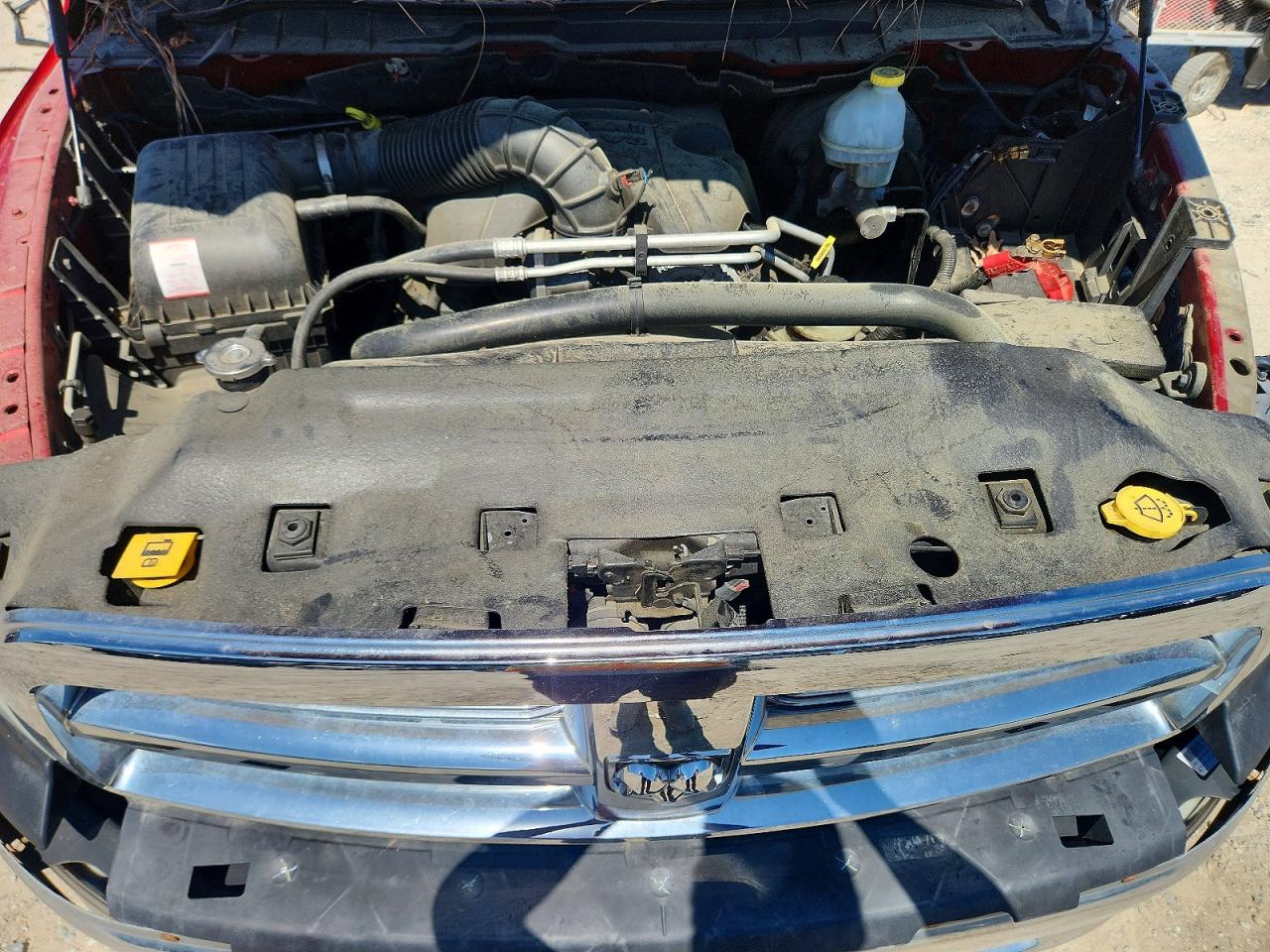 2010 Dodge 1500 Ram V Red vin: 1D7RB1GT1AS106184