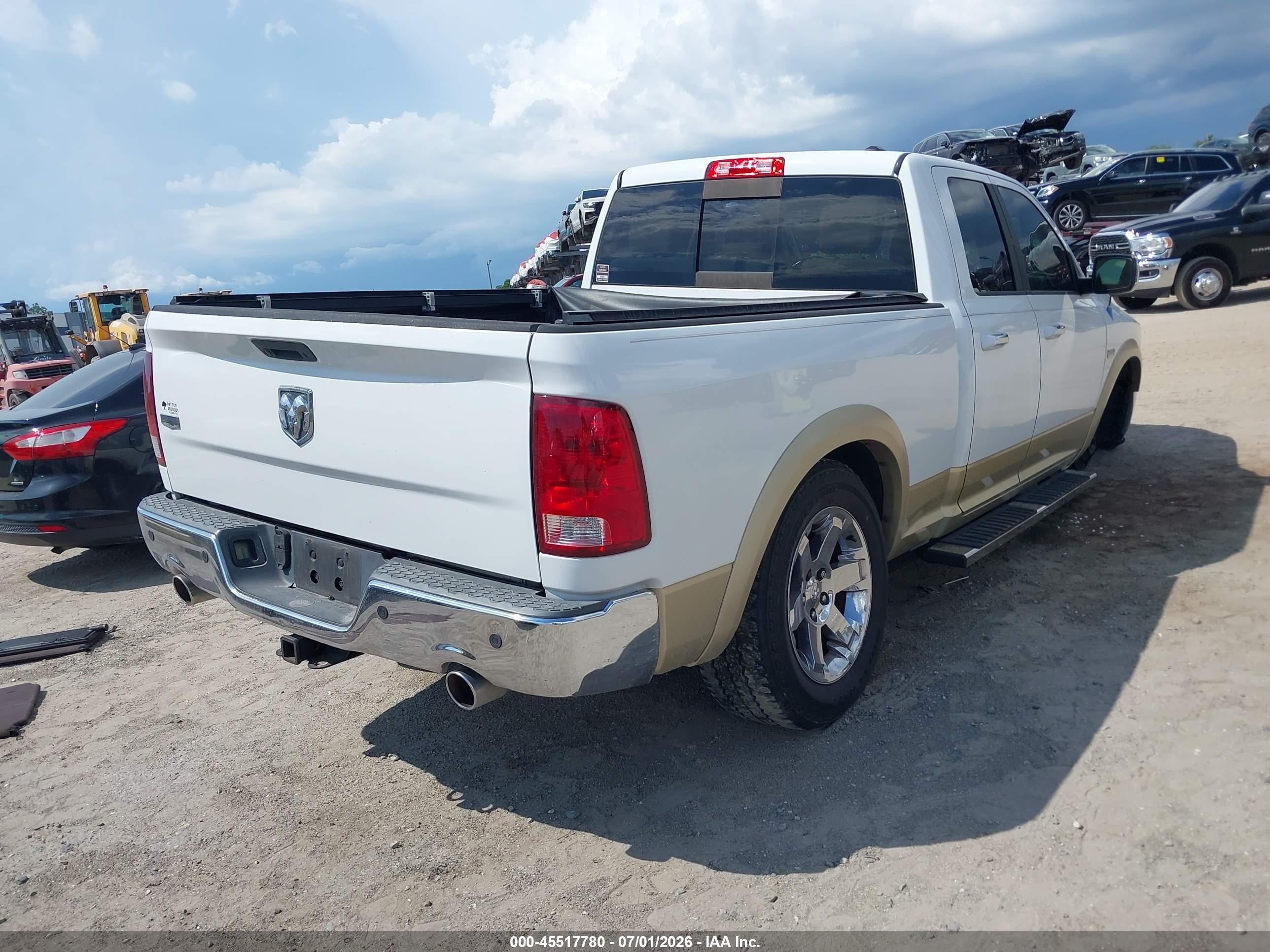 2011 Ram Ram 1500 Laramie White vin: 1D7RB1GT1BS548058