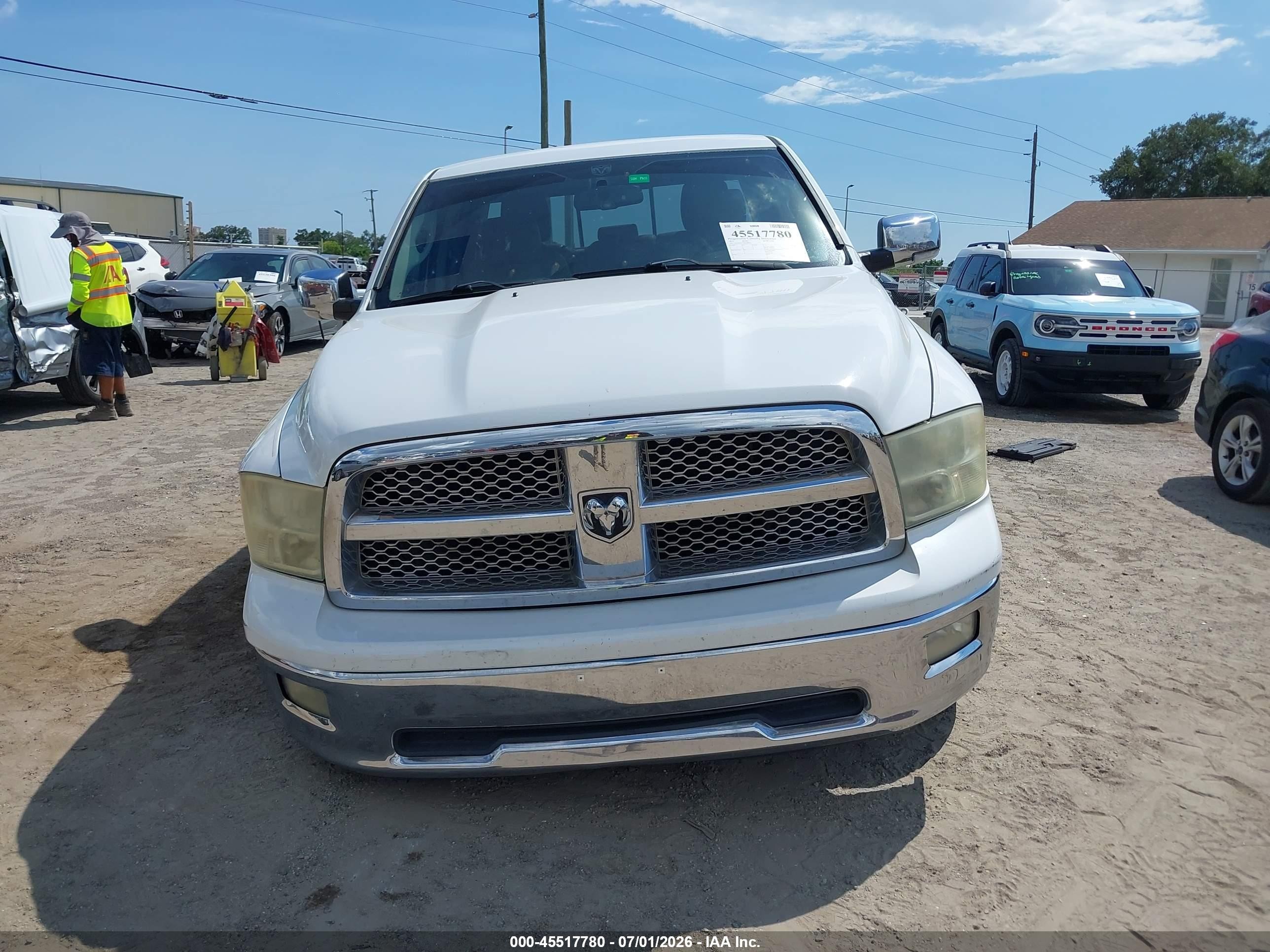 2011 Ram Ram 1500 Laramie White vin: 1D7RB1GT1BS548058