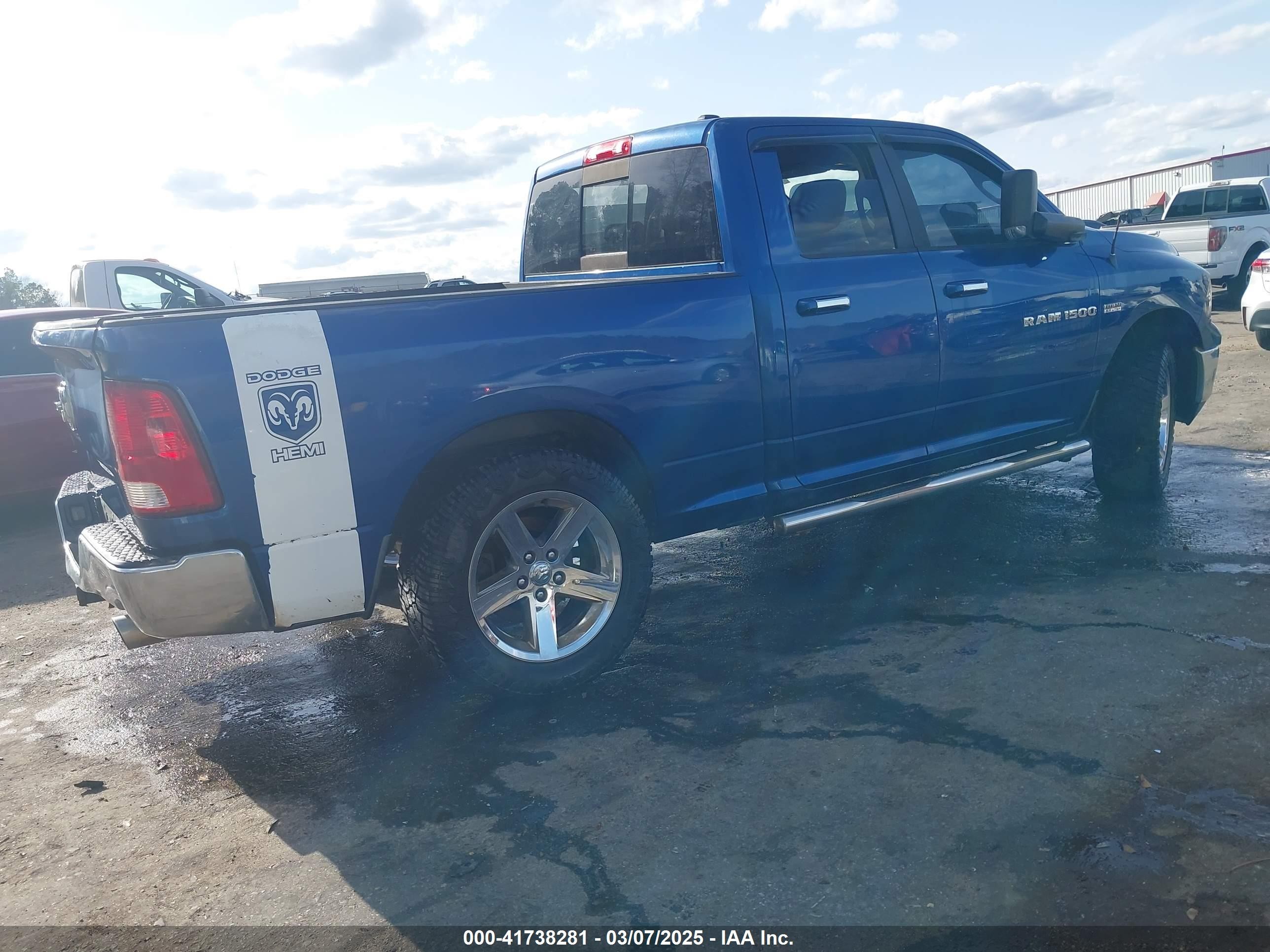 2011 Ram Ram 1500 Slt Синий vin: 1D7RB1GT1BS635636