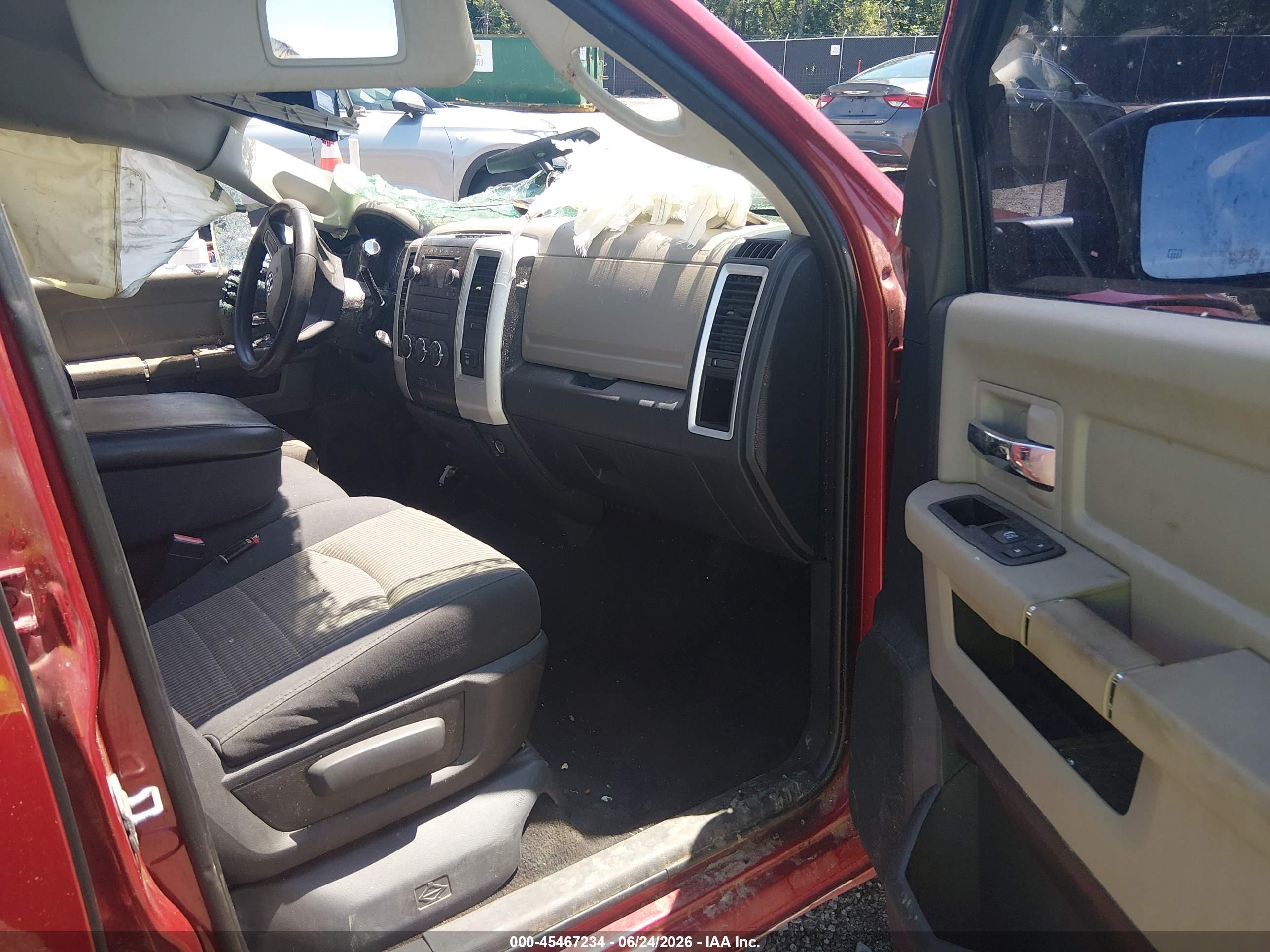 2010 Dodge Ram 1500 Slt/sport/trx Red vin: 1D7RB1GT2AS106193