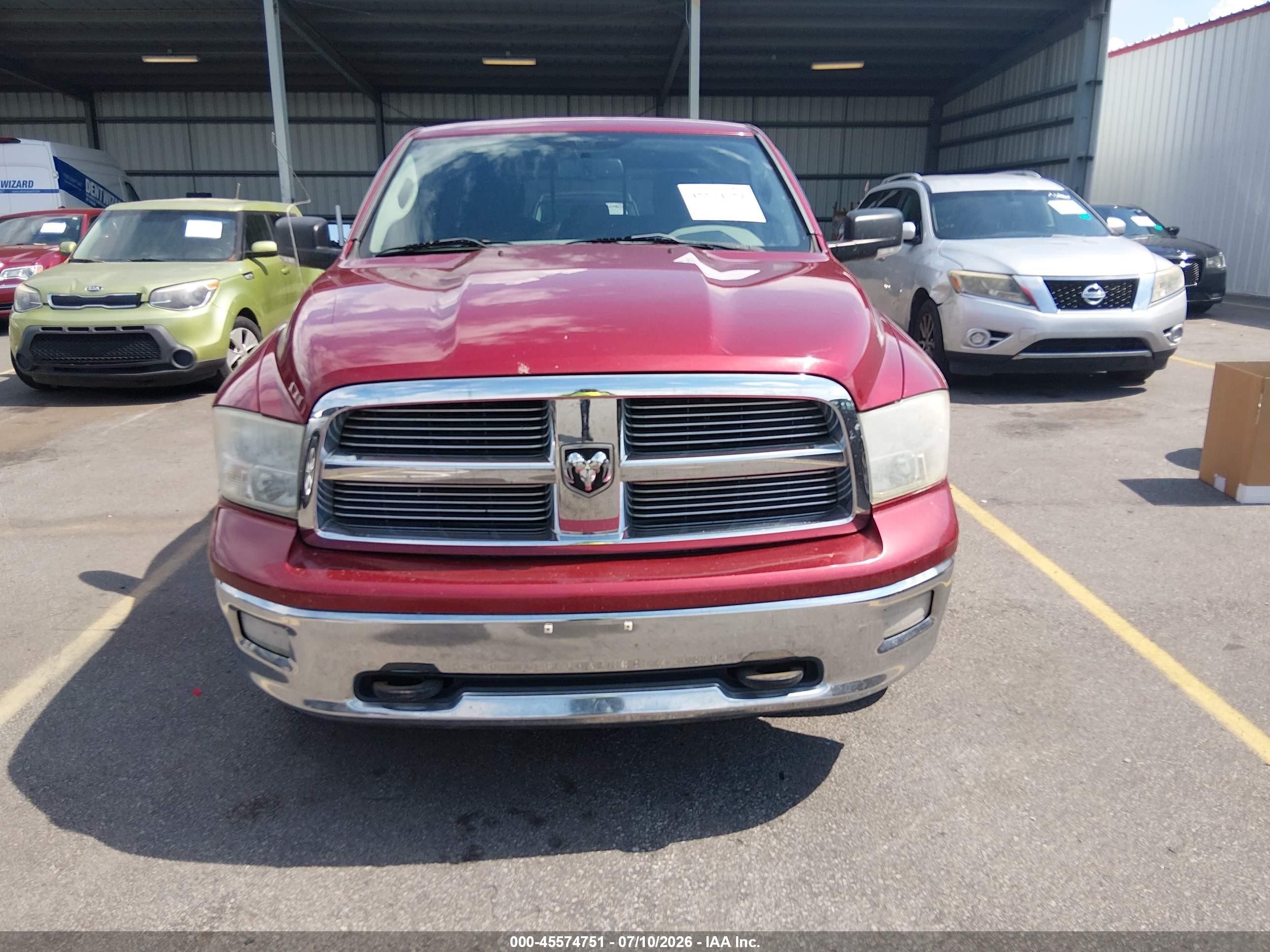 2011 Ram Ram 1500 Slt Red vin: 1D7RB1GT2BS596667