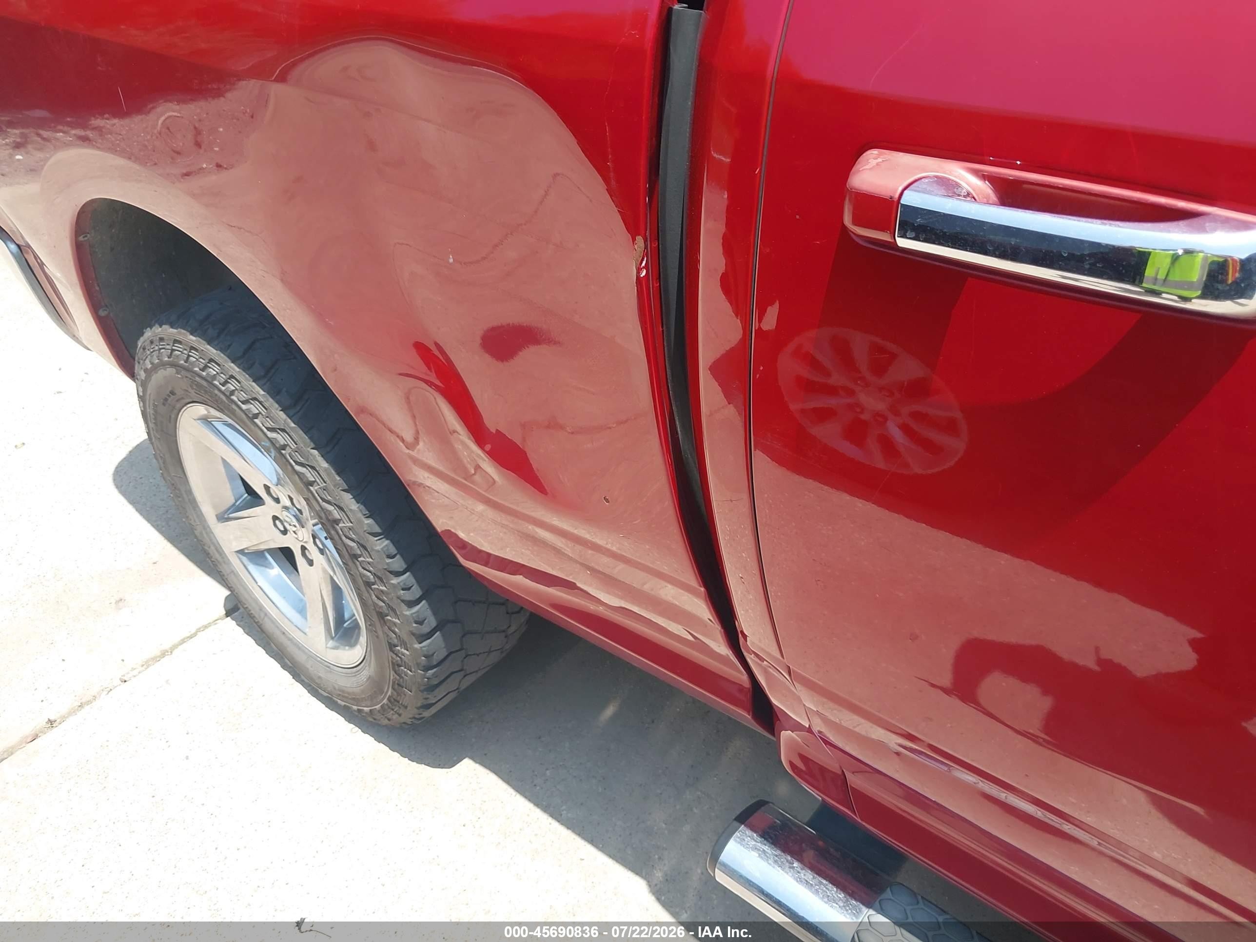 2010 Dodge Ram 1500 Slt/sport/trx Red vin: 1D7RB1GT4AS250800