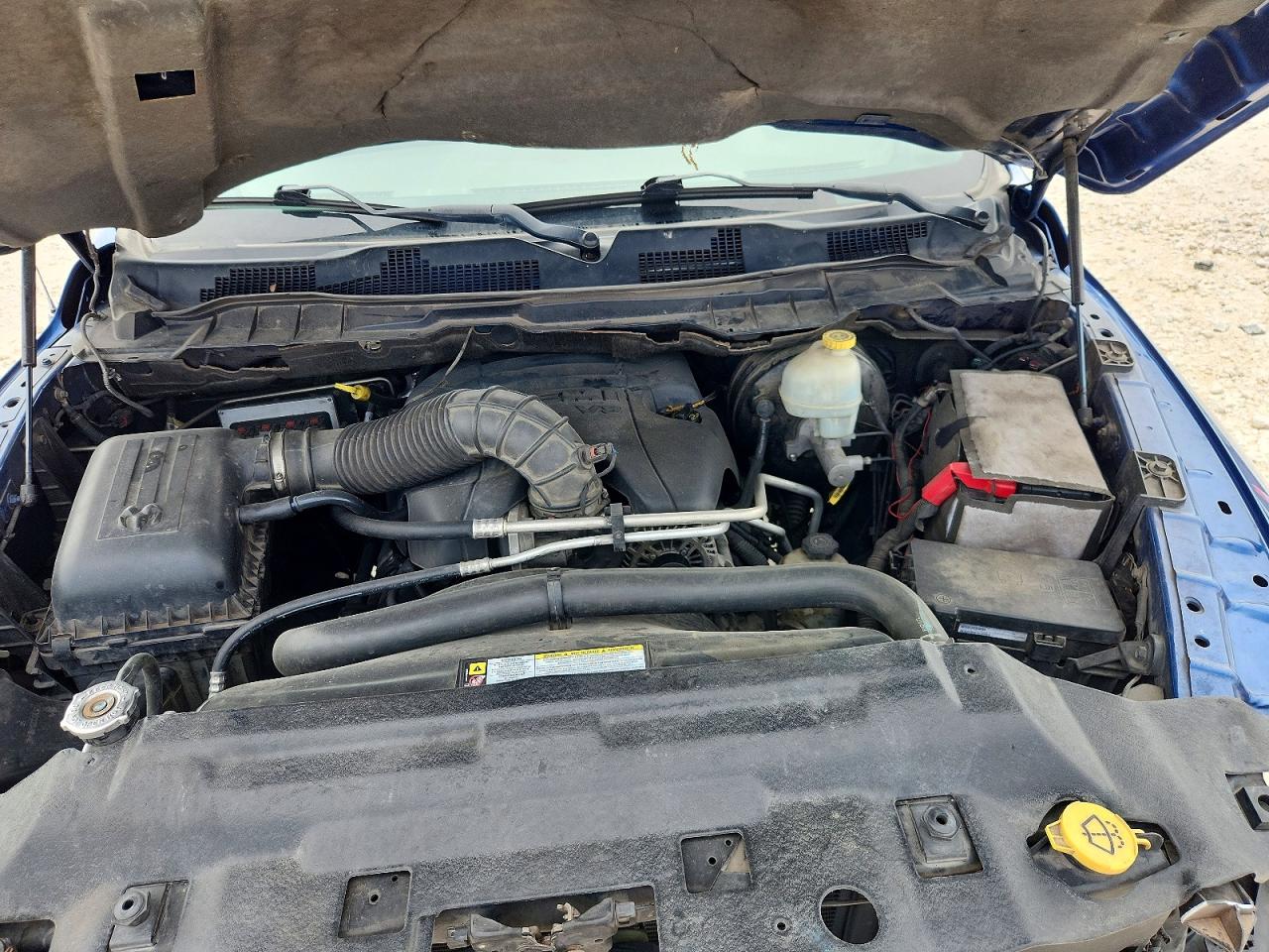 2010 Dodge Ram 1500 Blue vin: 1D7RB1GT7AS249415