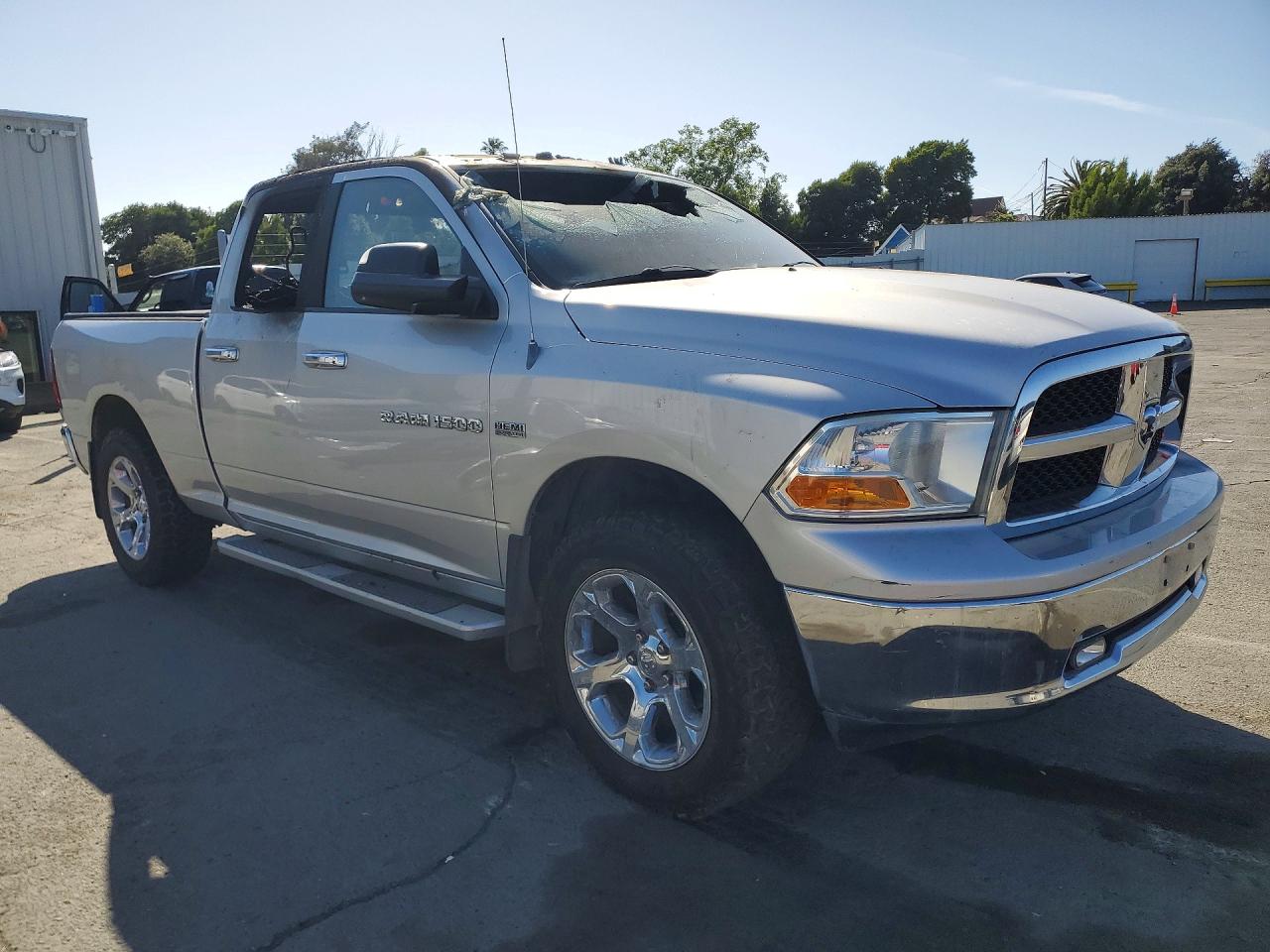 2011 Dodge Ram 1500 Серебряный vin: 1D7RB1GT7BS543687