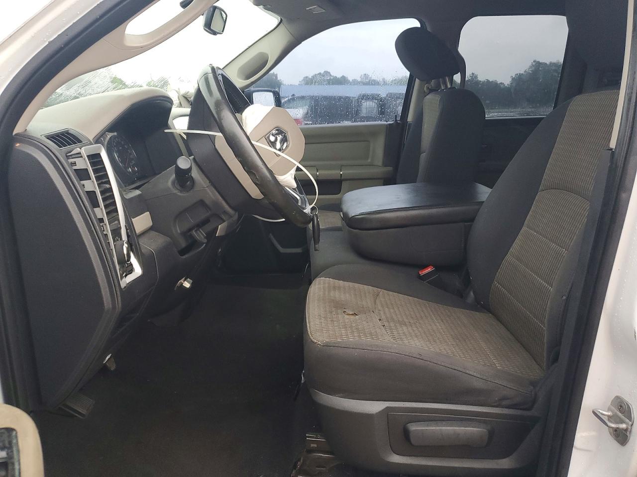 2011 Dodge Ram 1500 White vin: 1D7RB1GT7BS583994