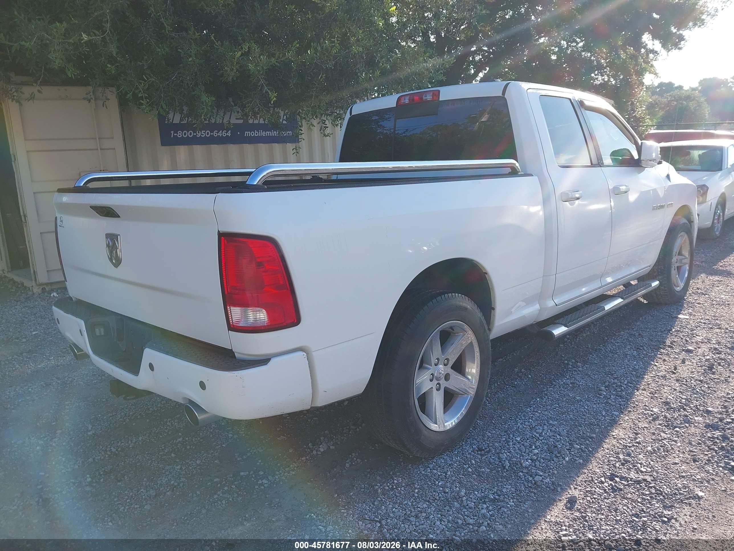 2010 Dodge Ram 1500 Slt/sport/trx White vin: 1D7RB1GT8AS168939
