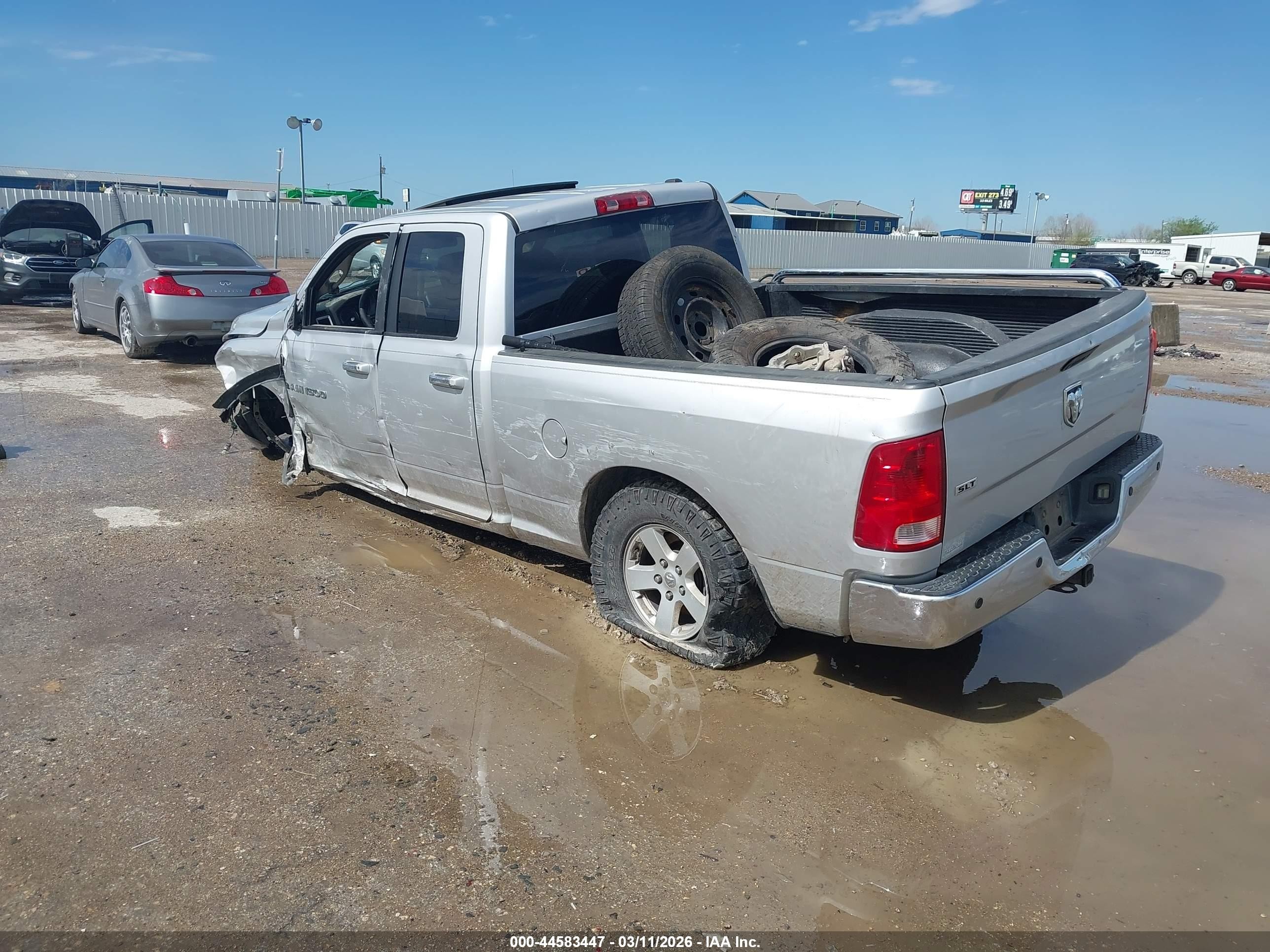 2011 Ram Ram 1500 Slt Серебряный vin: 1D7RB1GT8BS703723