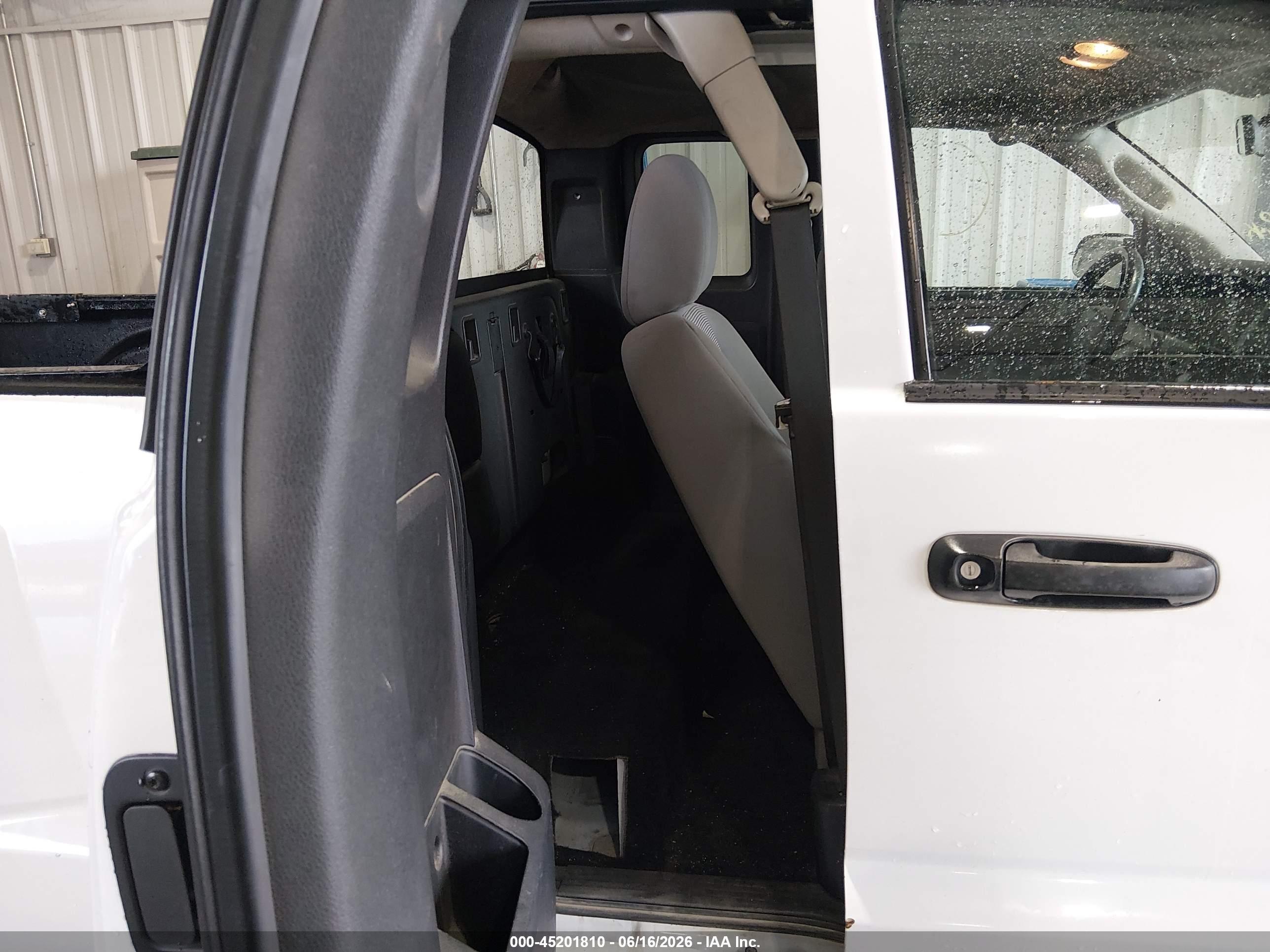 2011 Ram Dakota St White vin: 1D7RE2BK0BS614269