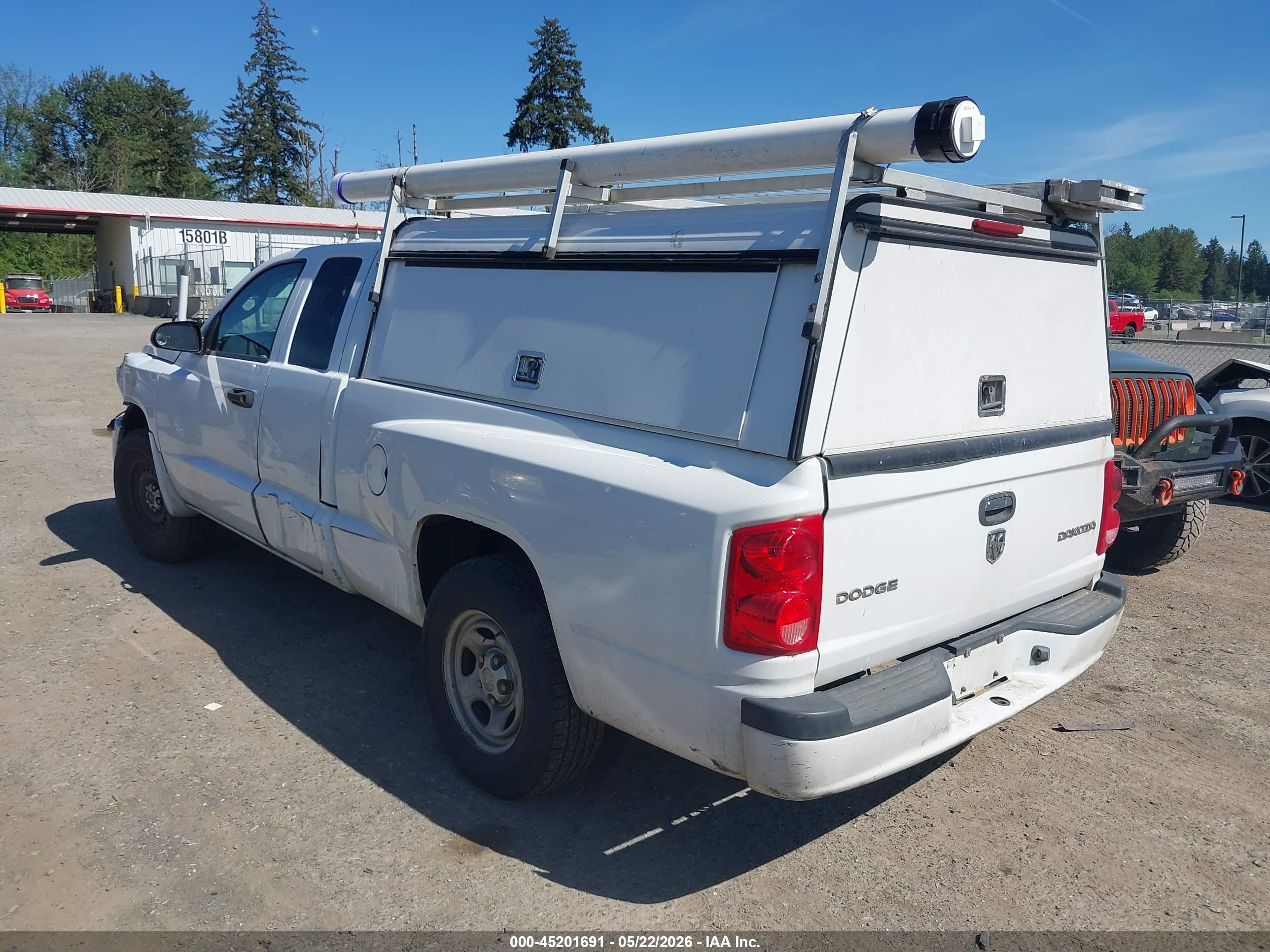 2011 Ram Dakota St White vin: 1D7RE2BK0BS666887