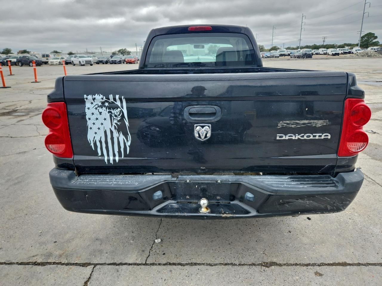 2011 Dodge Dakota St Black vin: 1D7RE2BK5BS623260