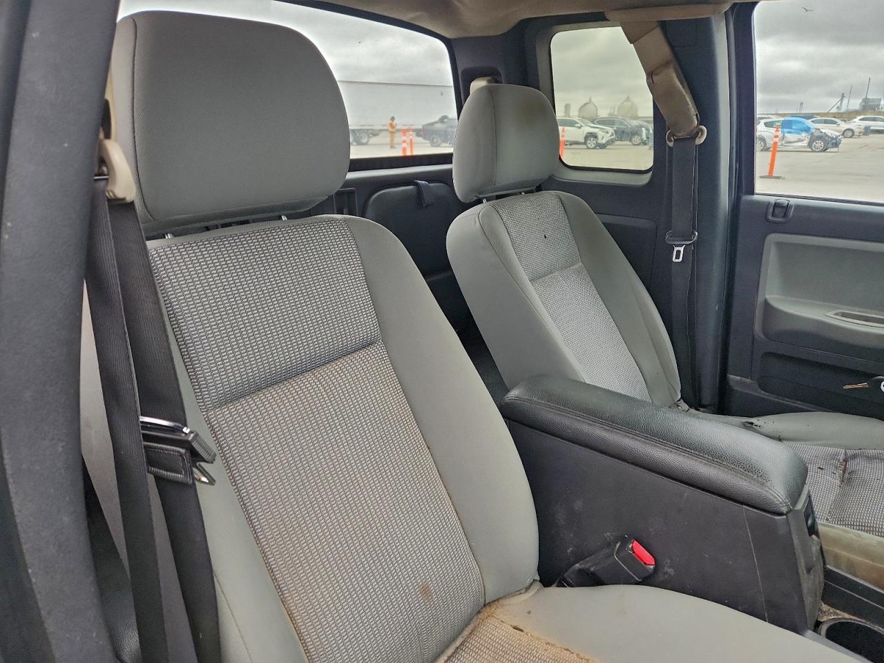 2011 Dodge Dakota St Black vin: 1D7RE2BK5BS623260