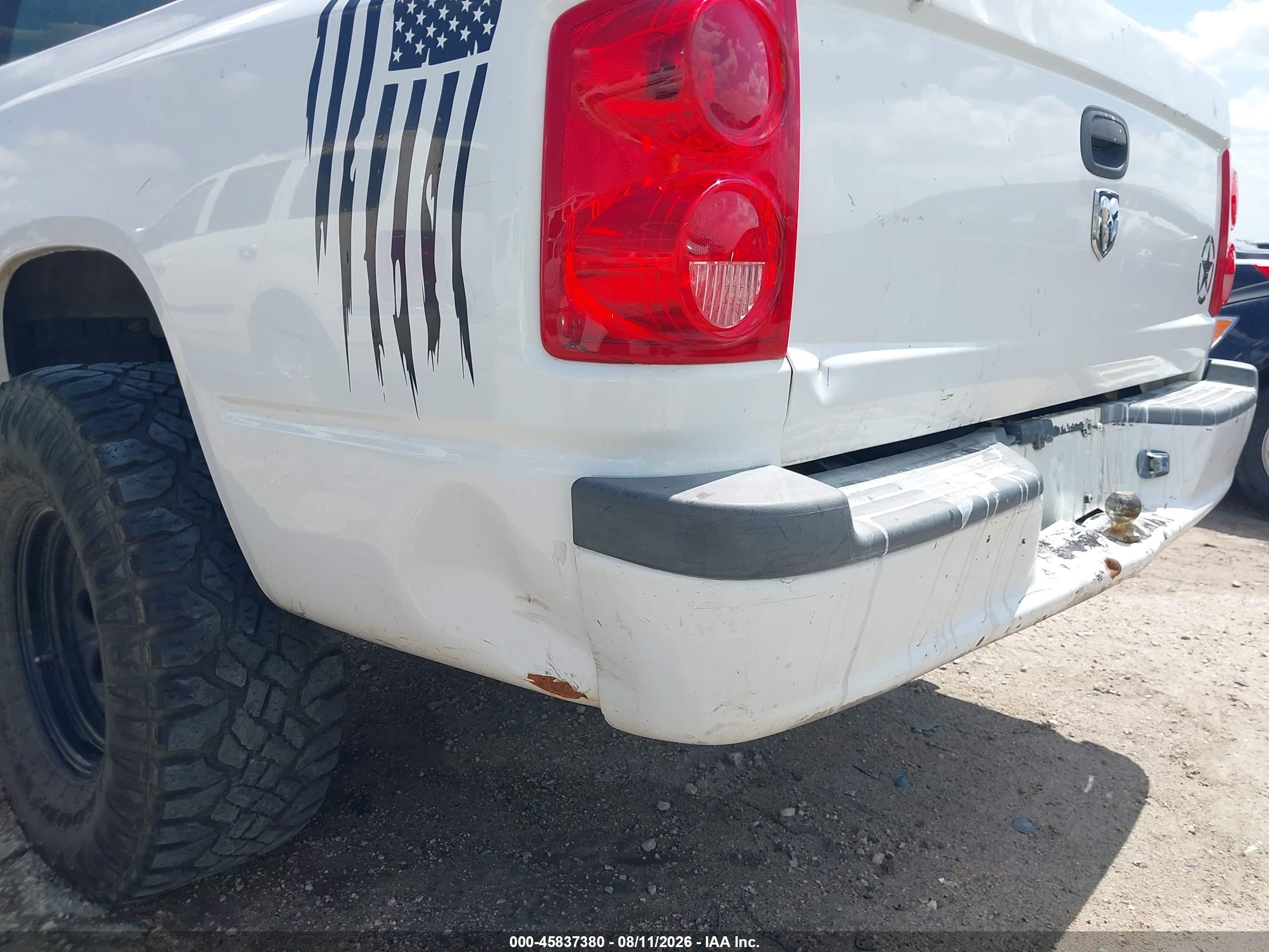 2011 Ram Dakota St White vin: 1D7RE2BKXBS586545