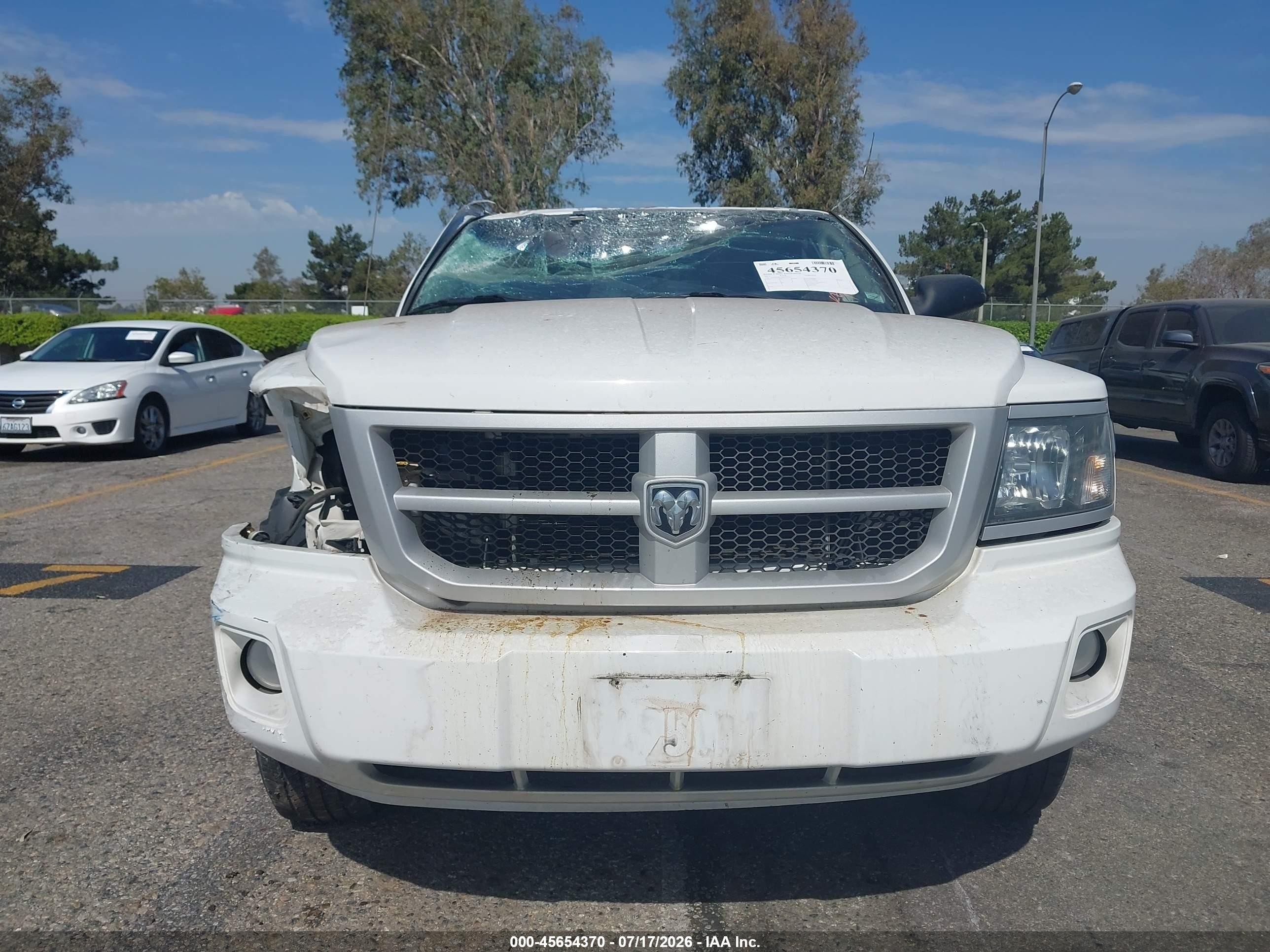 2011 Ram Dakota Bighorn/lonestar White vin: 1D7RE3BK1BS679279