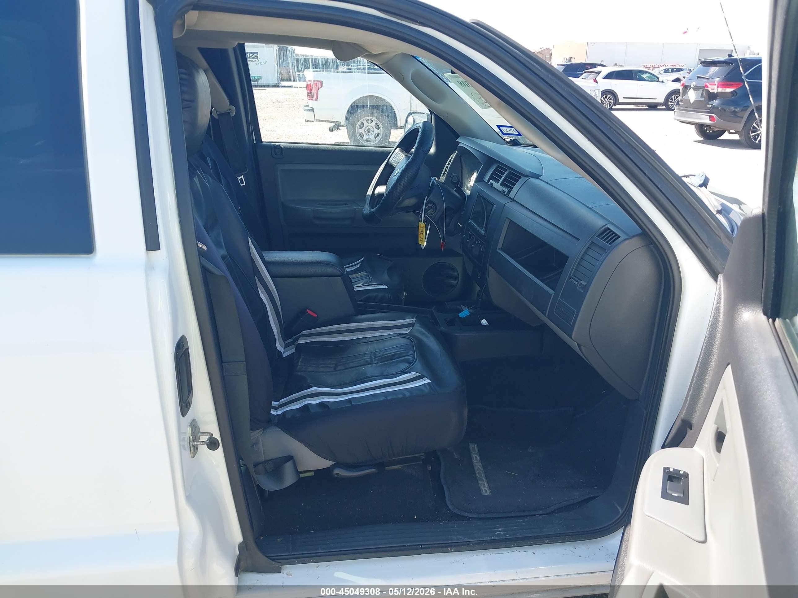 2011 Ram Dakota Bighorn/lonestar Белый vin: 1D7RE3BK2BS673670