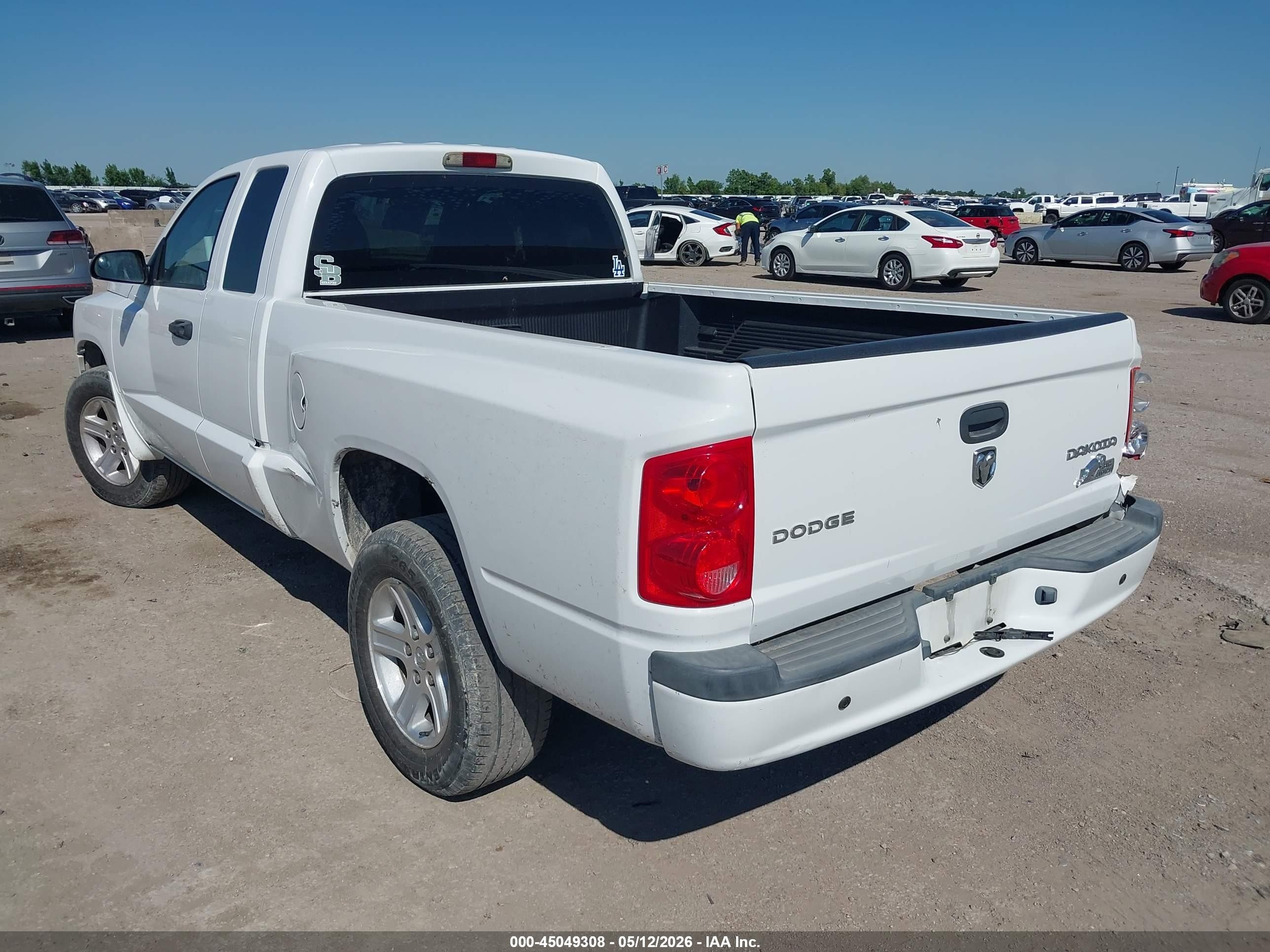 2011 Ram Dakota Bighorn/lonestar Белый vin: 1D7RE3BK2BS673670