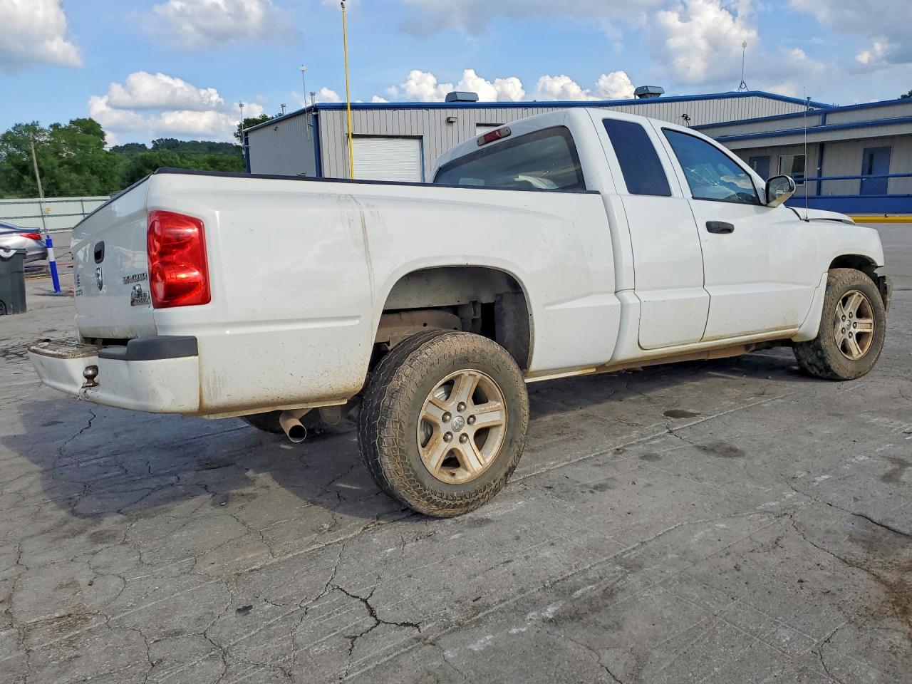 2011 Dodge Dakota Slt White vin: 1D7RE3BK4BS522670