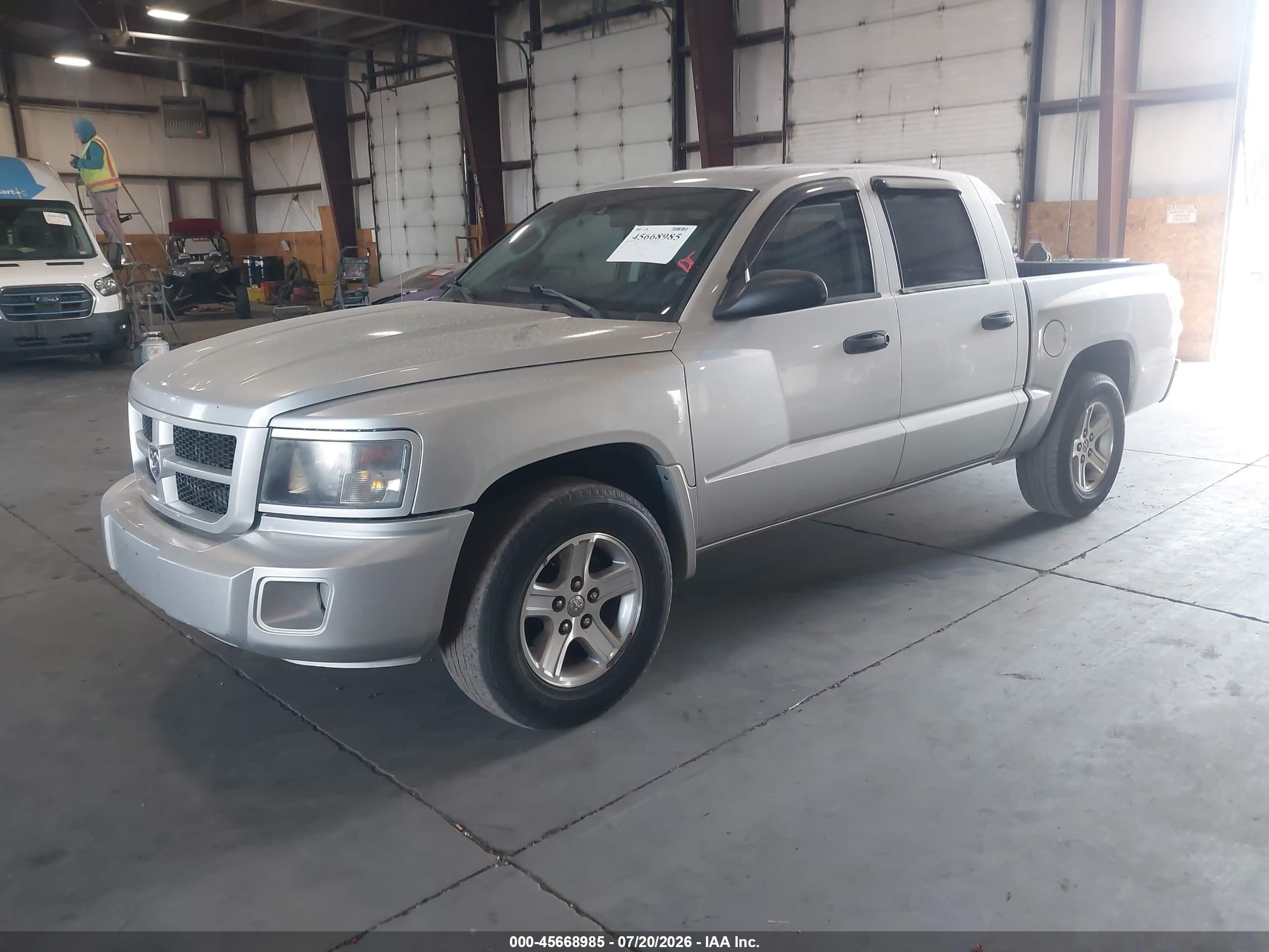 2011 Ram Dakota Bighorn/lonestar Серебряный vin: 1D7RE3GK4BS511662