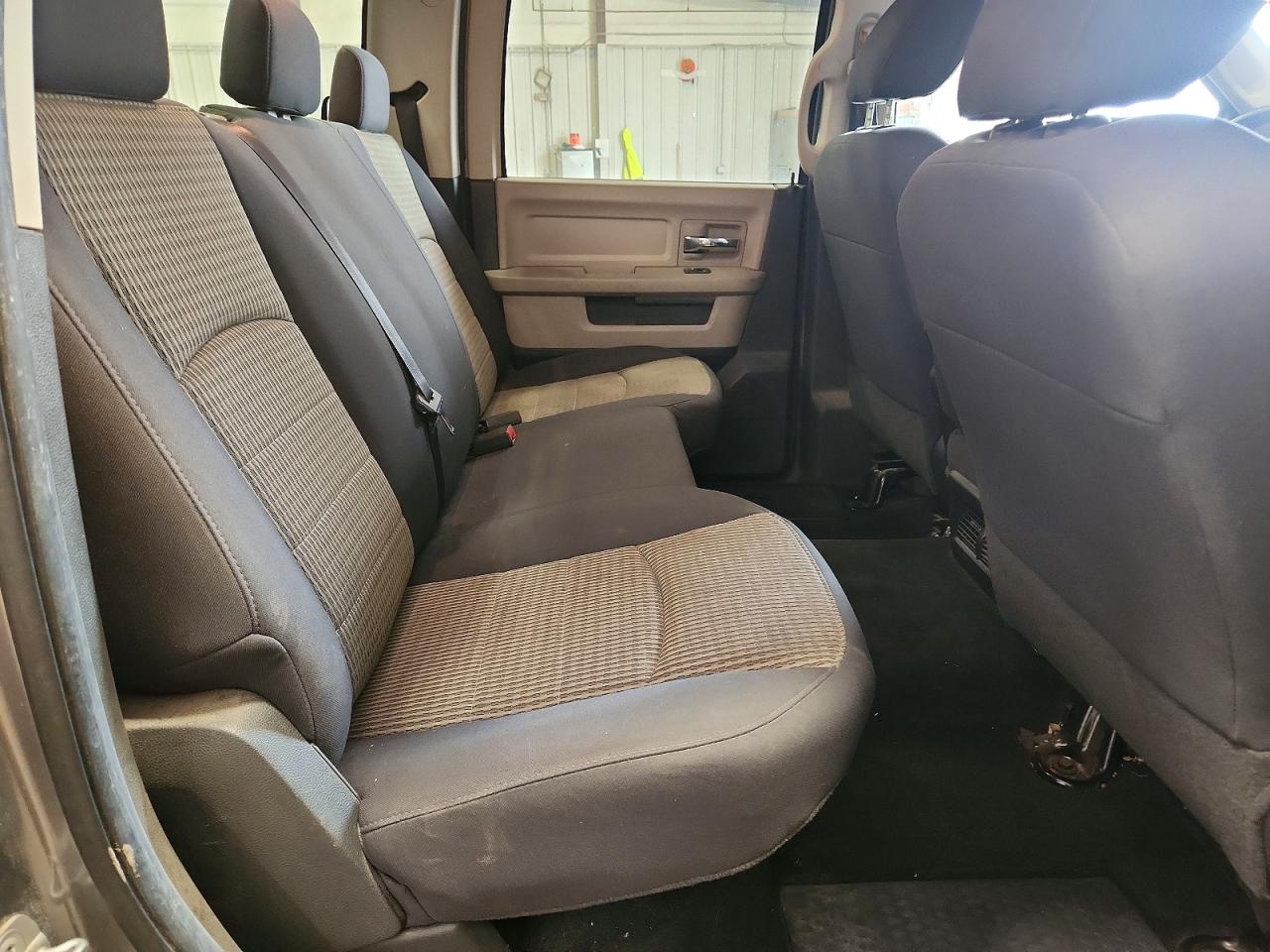 2010 Dodge Ram 1500 Gray vin: 1D7RV1CP2AS171819