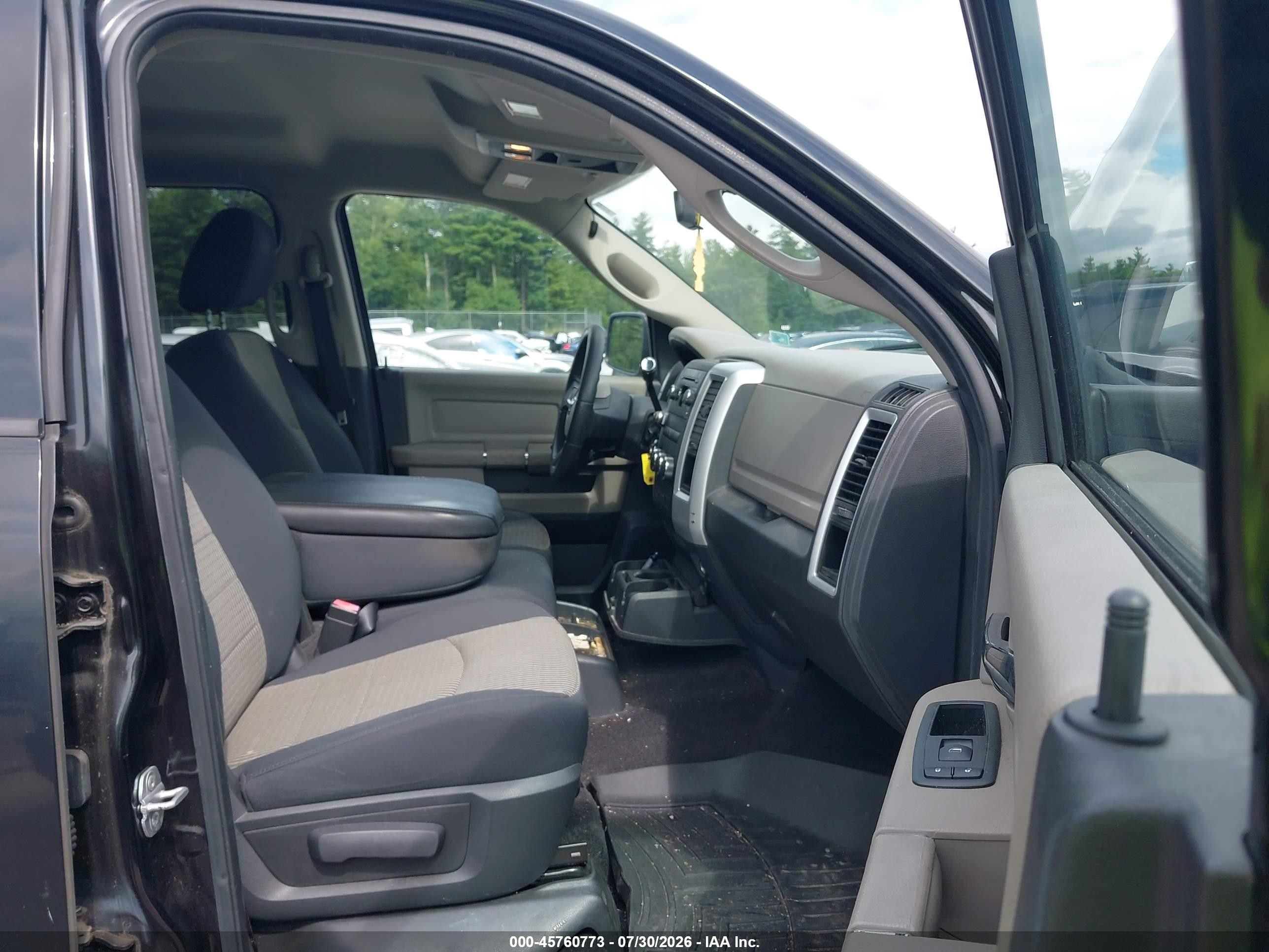 2010 Dodge Ram 1500 Slt/sport/trx Черный vin: 1D7RV1CP2AS260869