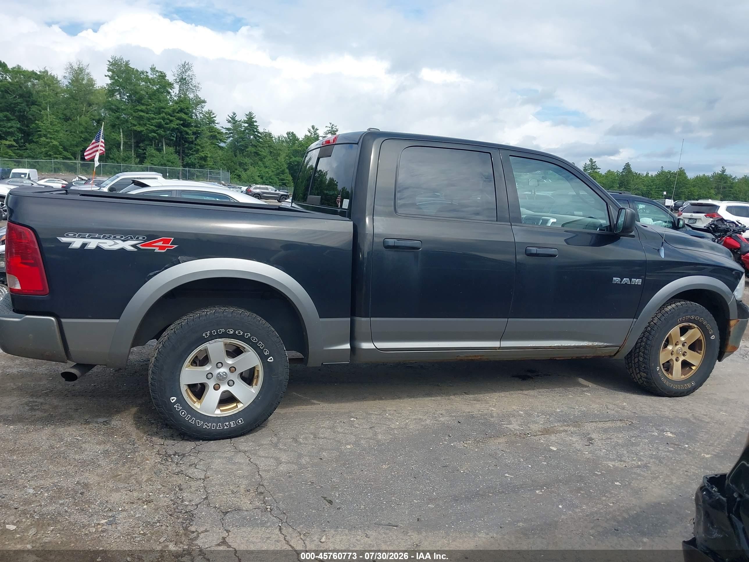 2010 Dodge Ram 1500 Slt/sport/trx Черный vin: 1D7RV1CP2AS260869
