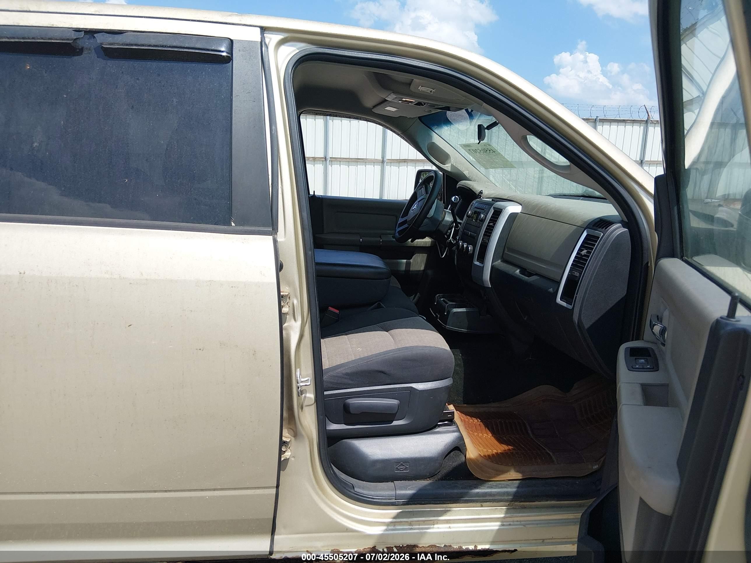 2011 Ram Ram 1500 Slt Gold vin: 1D7RV1CP3BS700728