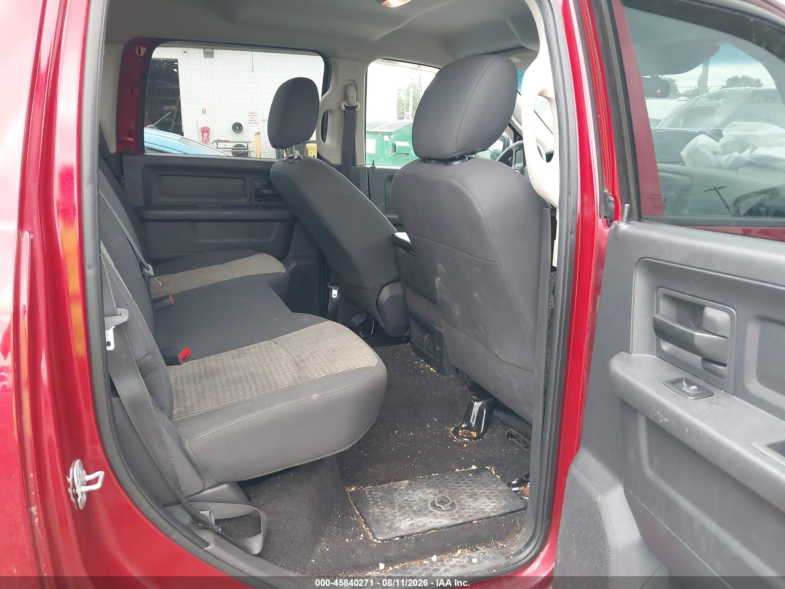 2010 Dodge Ram 1500 St Red vin: 1D7RV1CP4AS154391