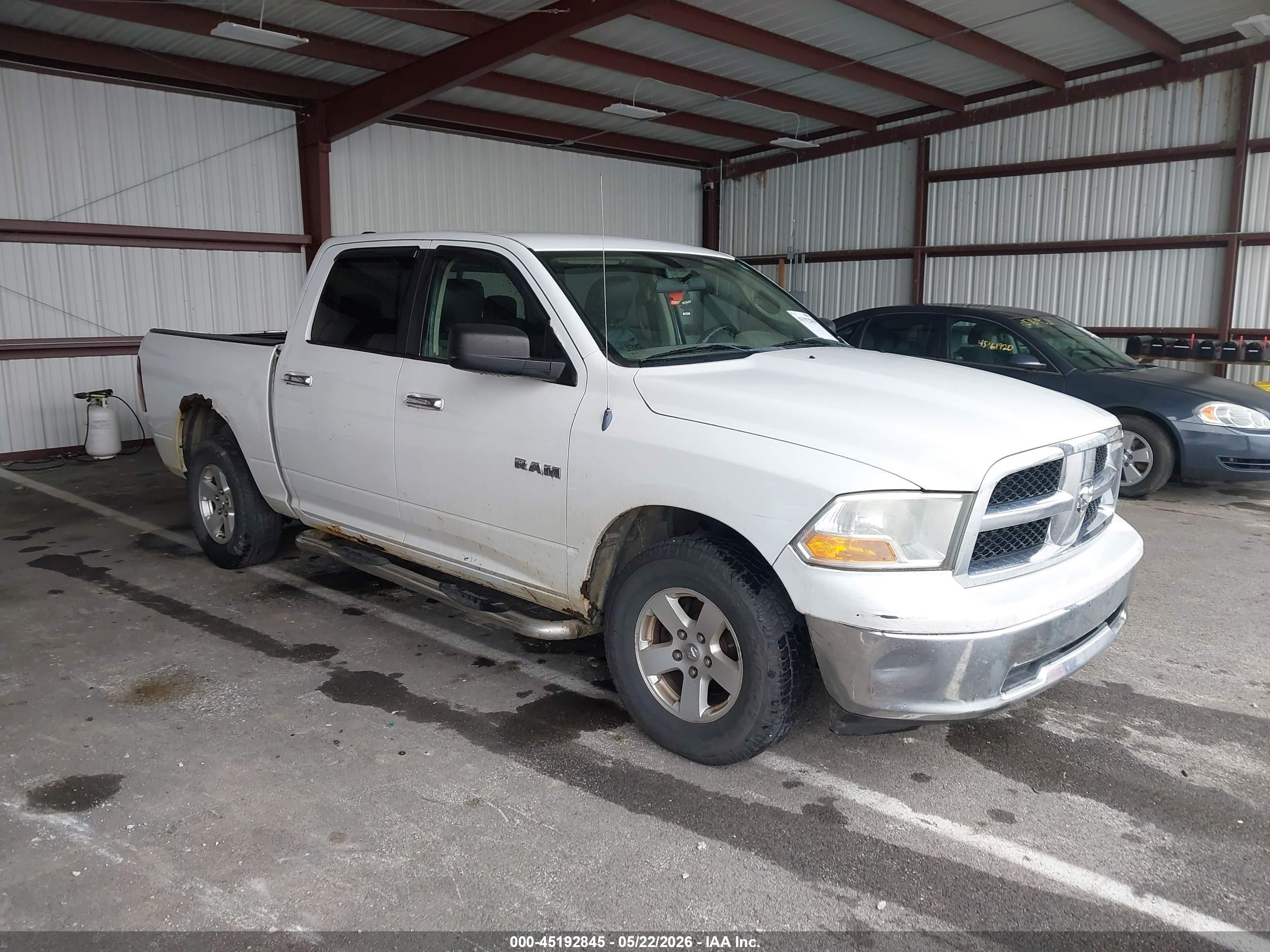 2010 Dodge Ram 1500 Slt/sport/trx Белый vin: 1D7RV1CP8AS239072