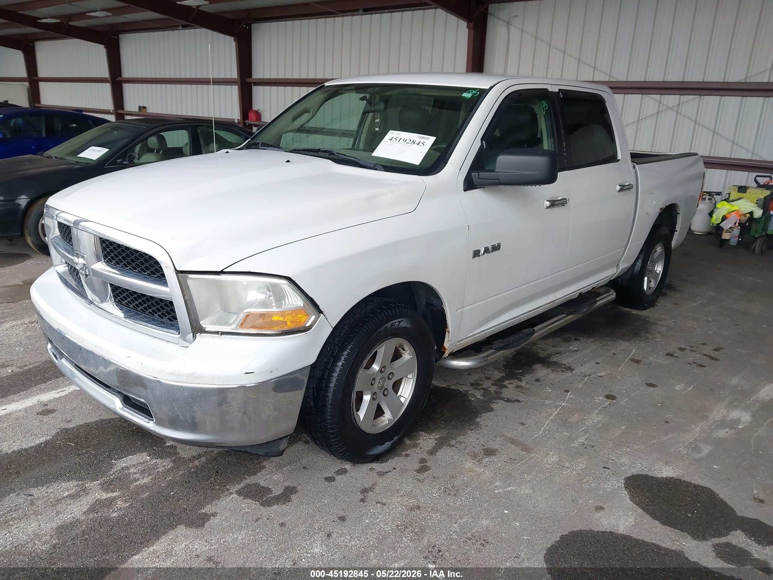 2010 Dodge Ram 1500 Slt/sport/trx Белый vin: 1D7RV1CP8AS239072