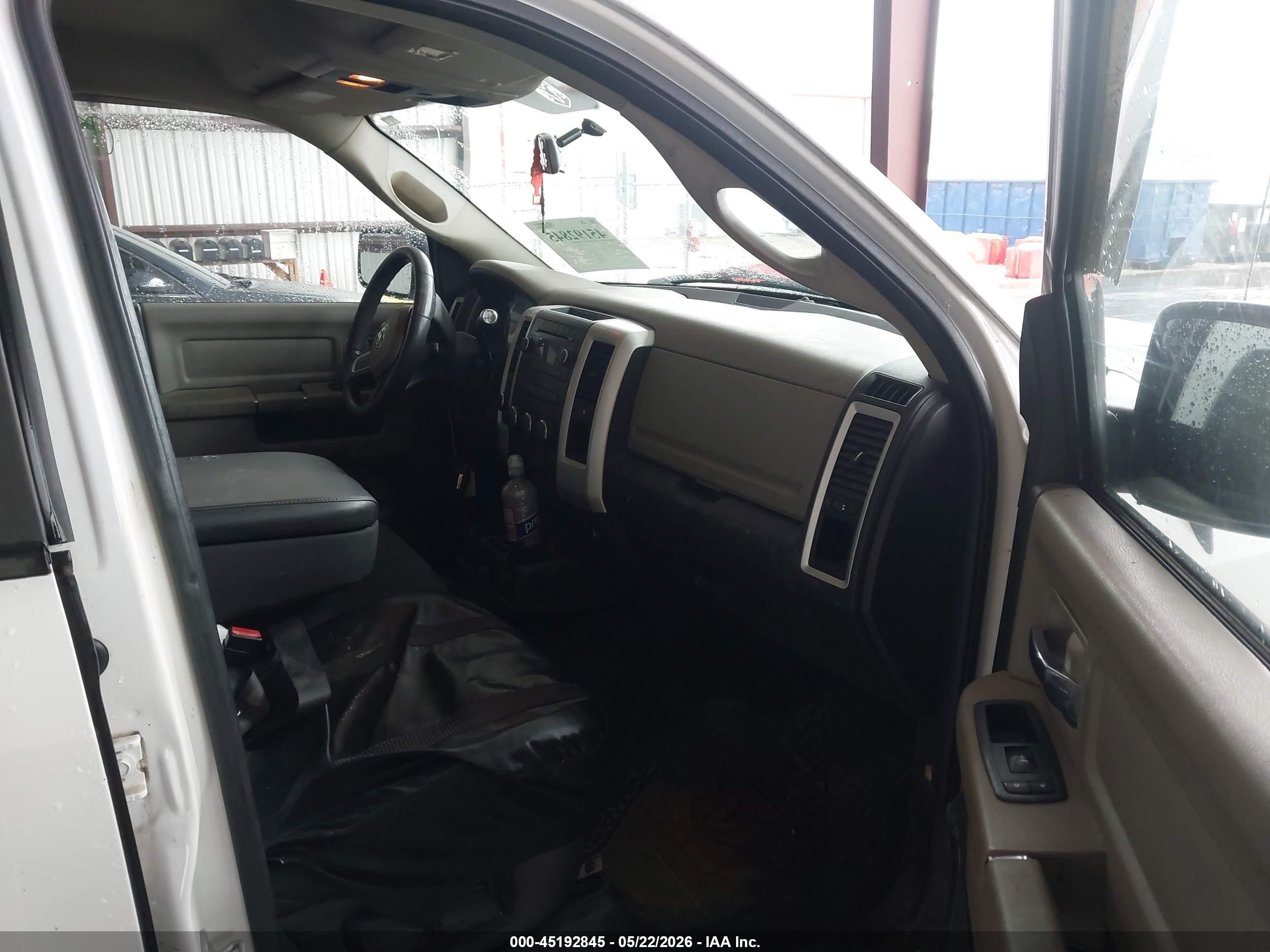 2010 Dodge Ram 1500 Slt/sport/trx Белый vin: 1D7RV1CP8AS239072