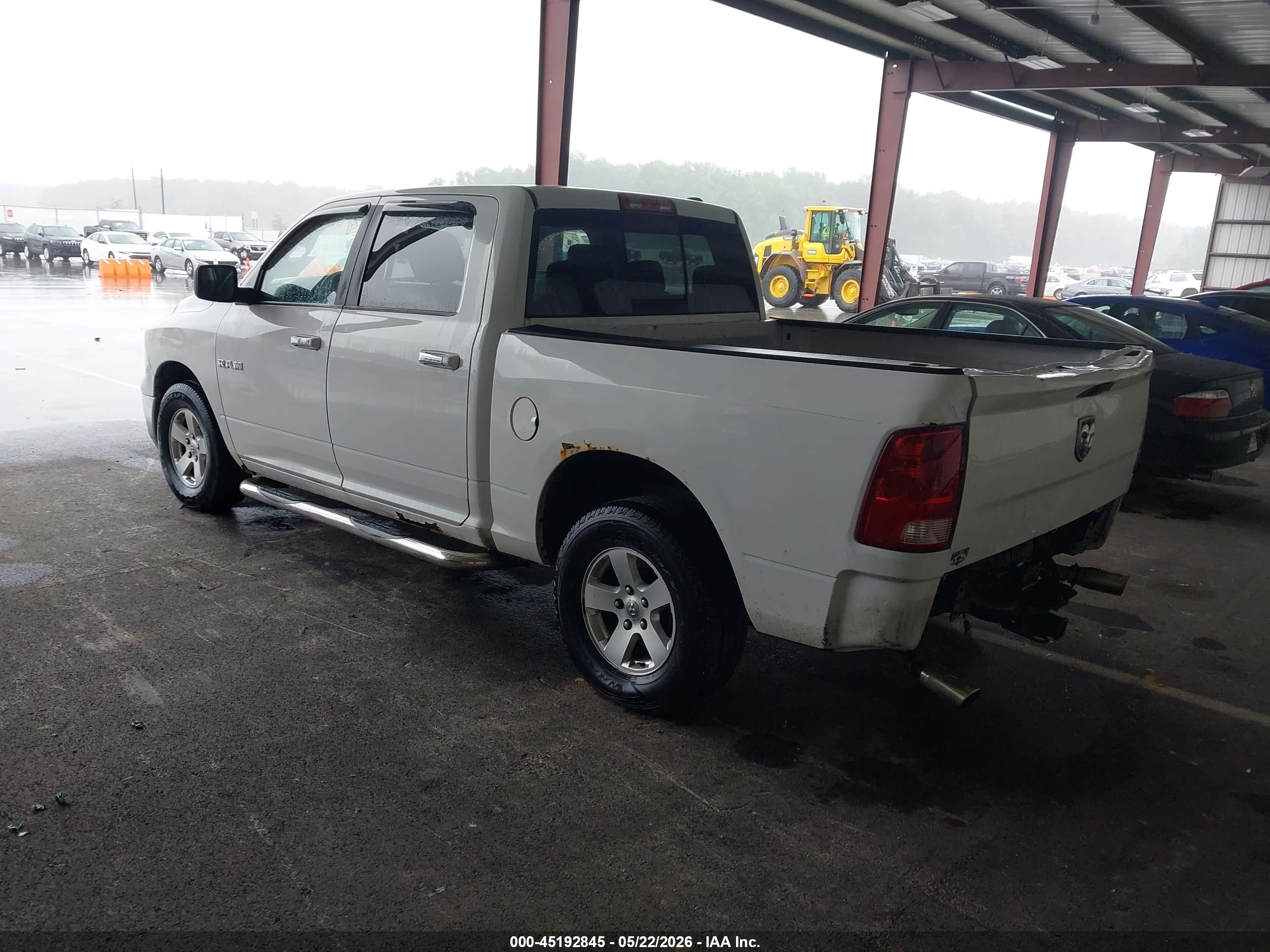 2010 Dodge Ram 1500 Slt/sport/trx Белый vin: 1D7RV1CP8AS239072