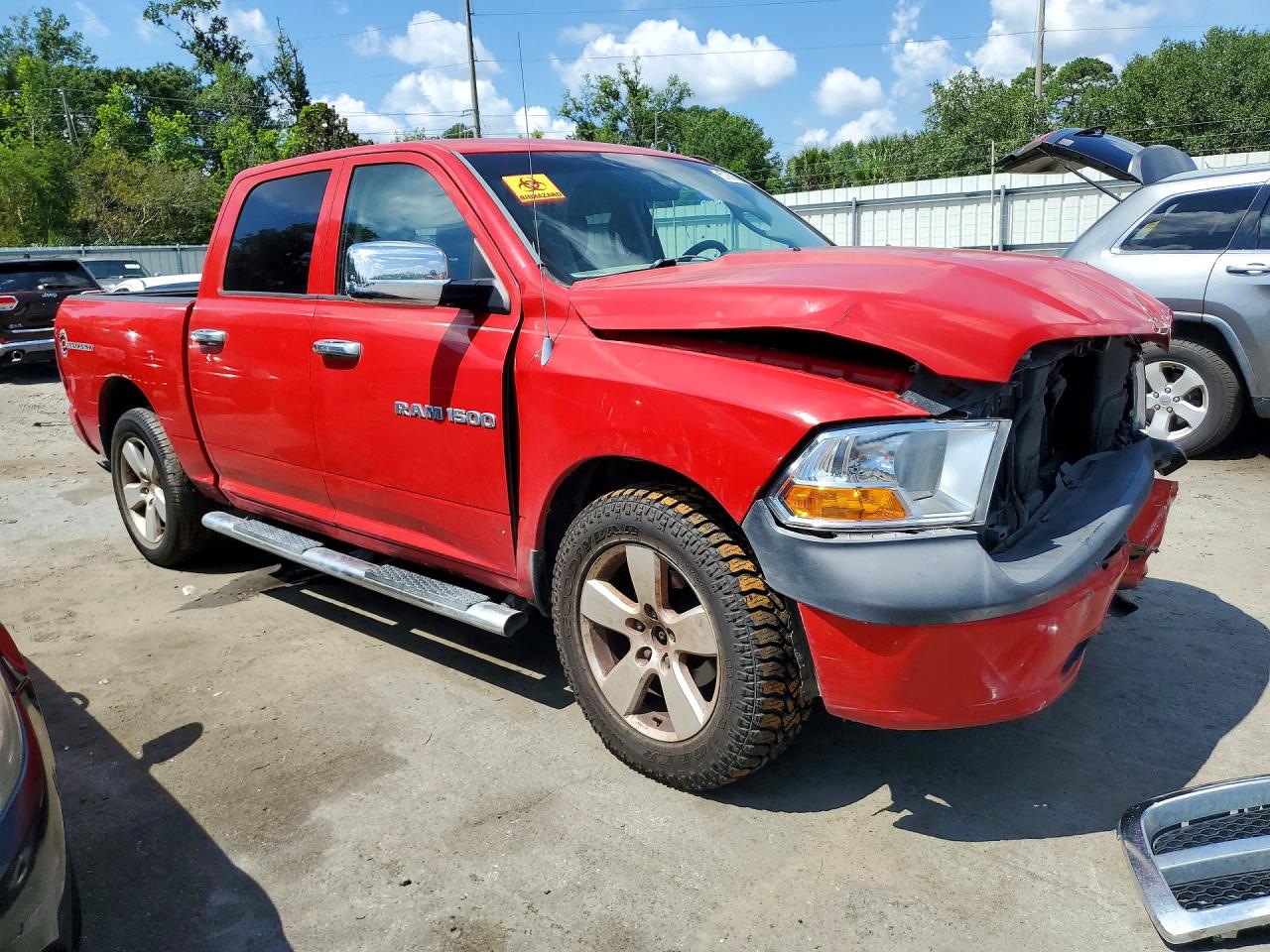 2011 Dodge Ram 1500 Red vin: 1D7RV1CP8BS661148