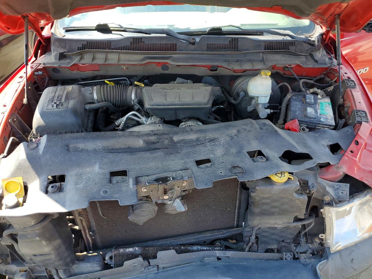 2011 Dodge Ram 1500 Red vin: 1D7RV1CP8BS661148