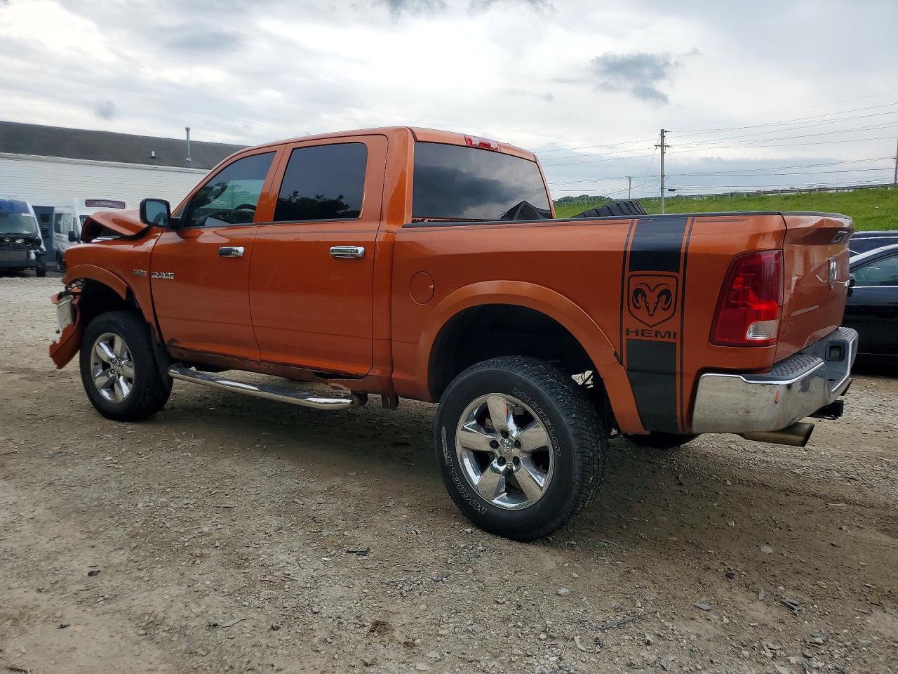 2010 Dodge Ram 1500 Orange vin: 1D7RV1CT0AS122549
