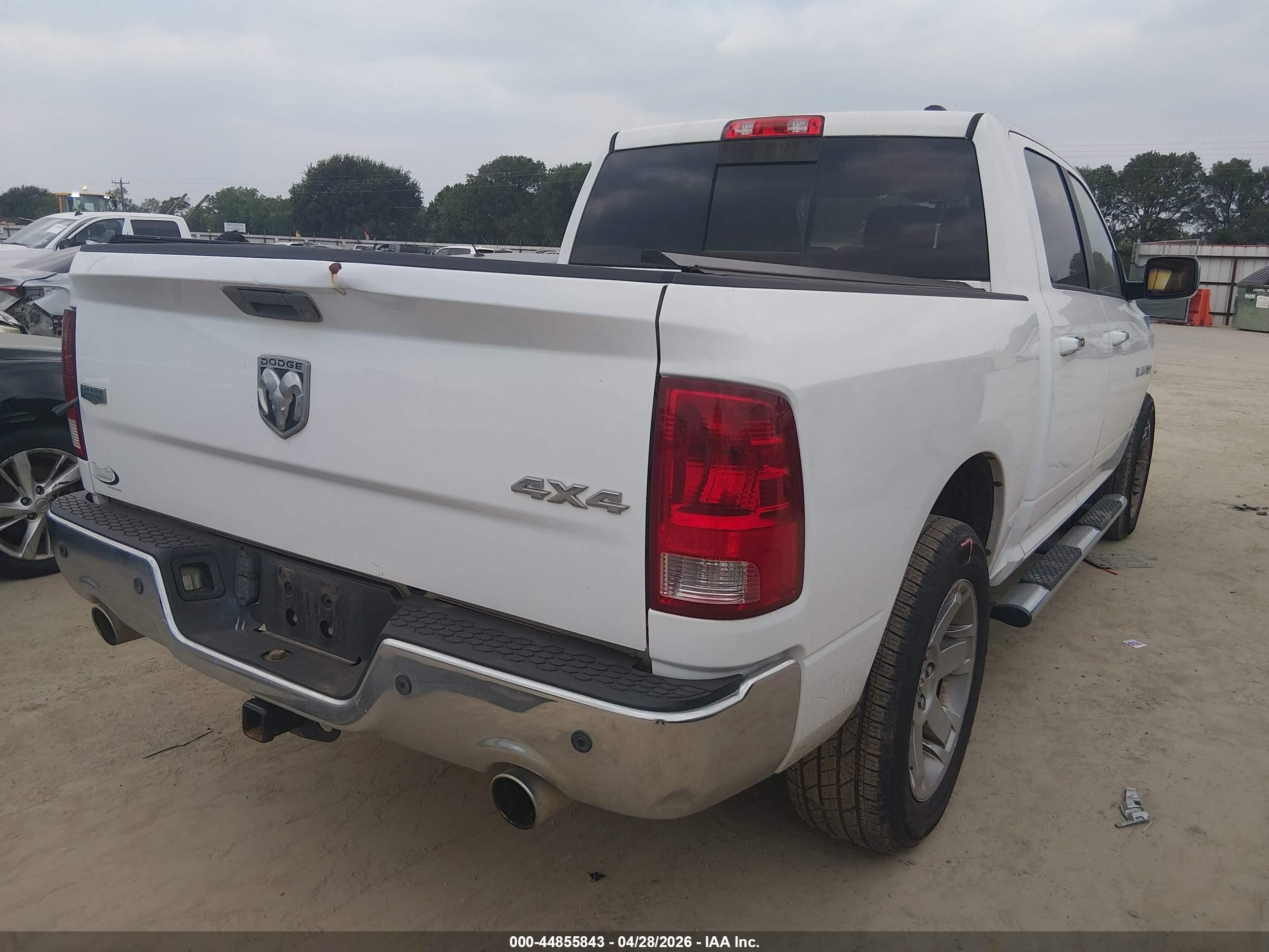 2010 Dodge Ram 1500 Laramie Белый vin: 1D7RV1CT0AS212610