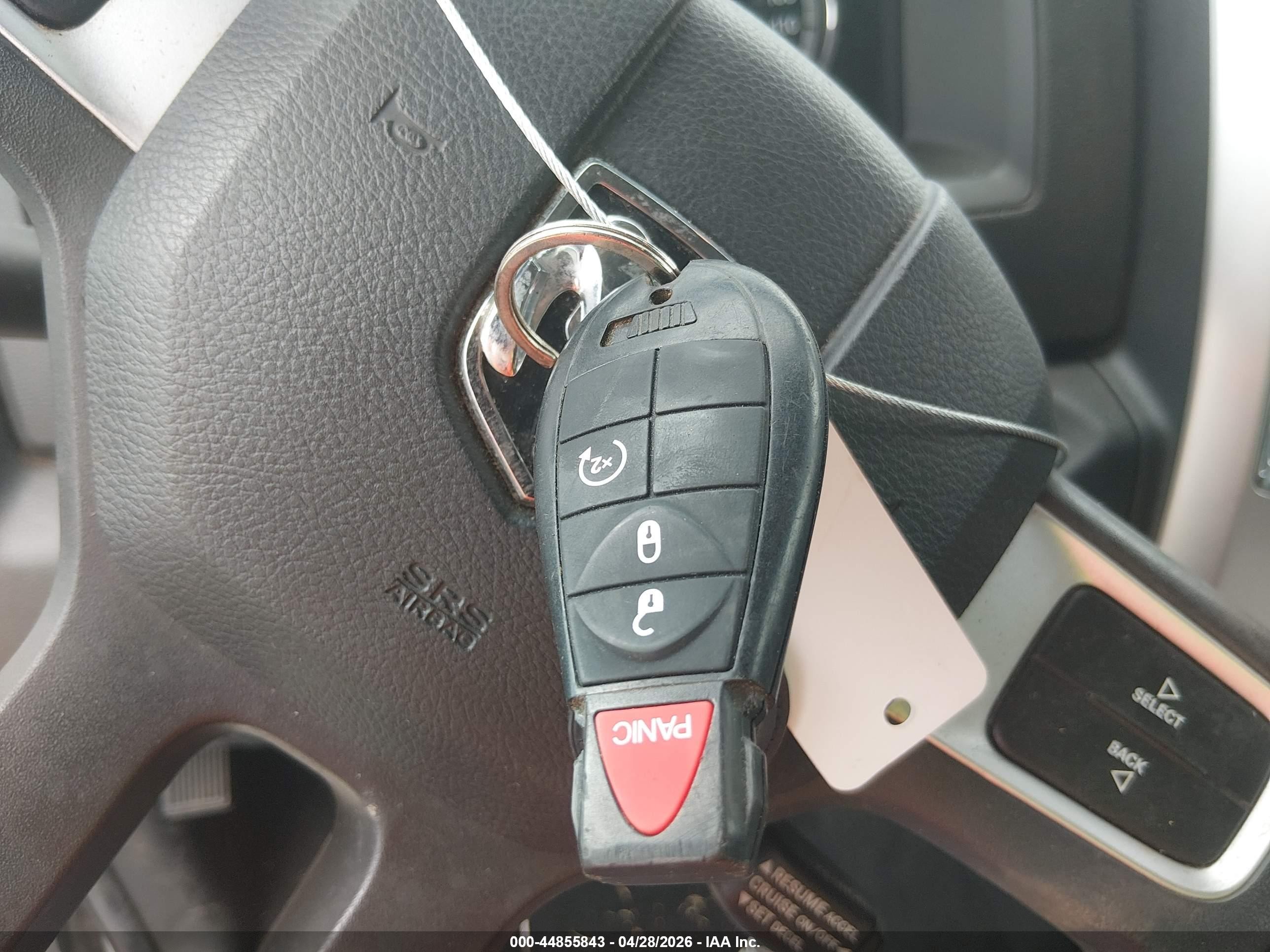 2010 Dodge Ram 1500 Laramie Белый vin: 1D7RV1CT0AS212610