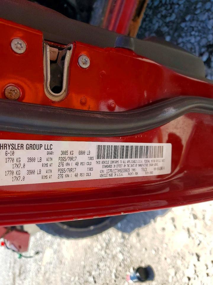 2010 Dodge Ram 1500 Red vin: 1D7RV1CT0AS239029