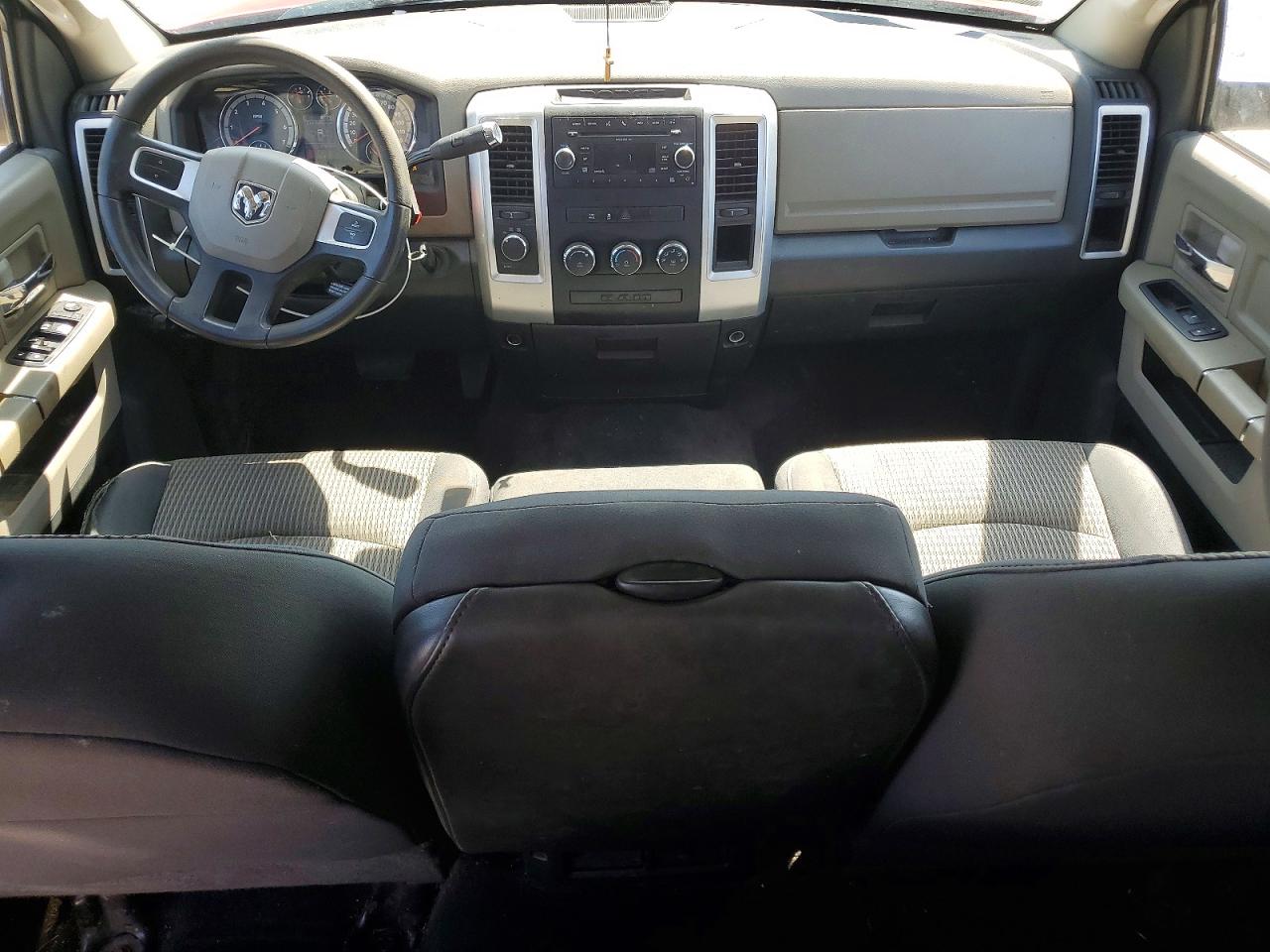 2010 Dodge Ram 1500 Red vin: 1D7RV1CT0AS239029